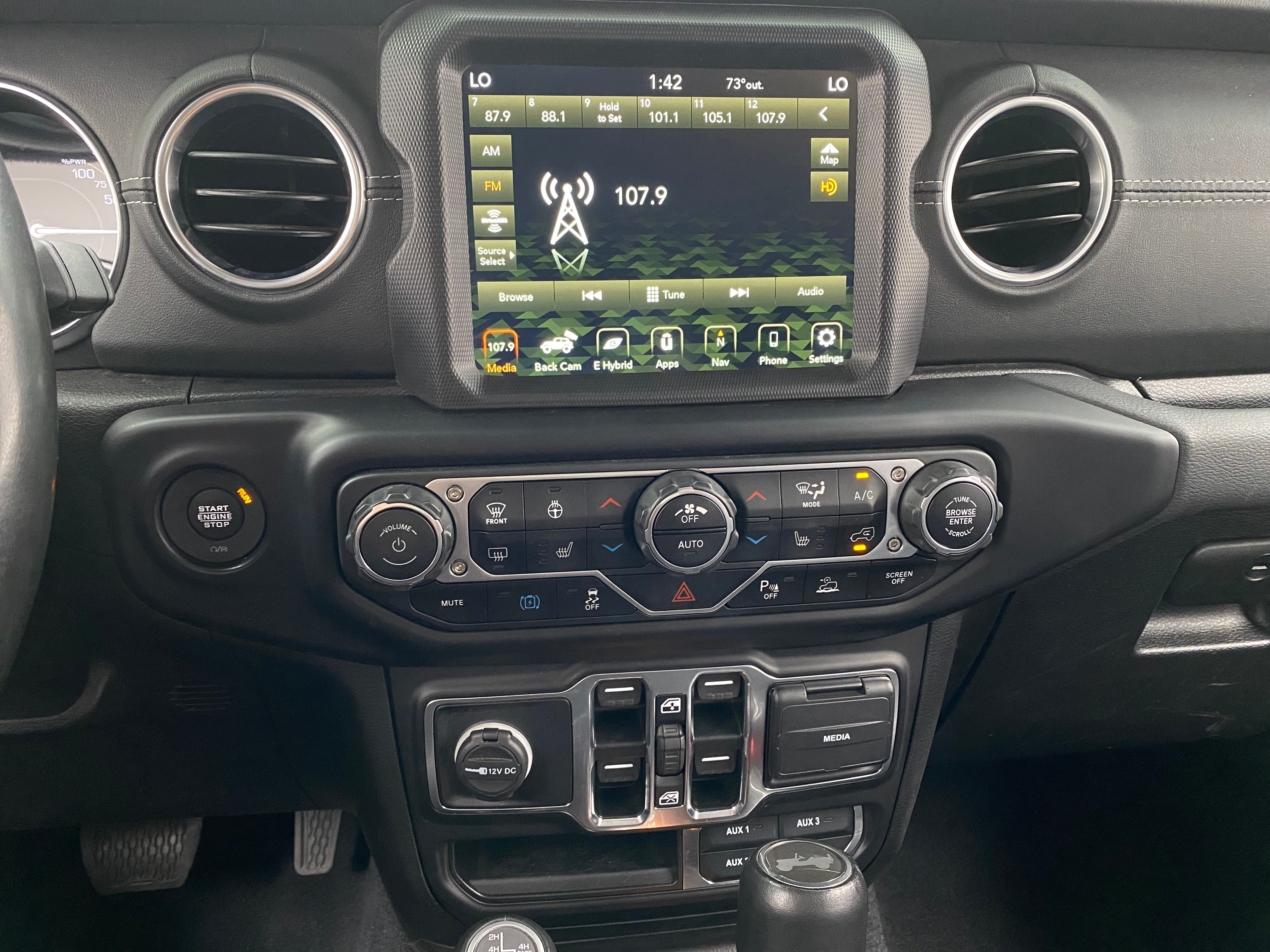 2021 Jeep Wrangler Unlimited Sahara 4xe 3