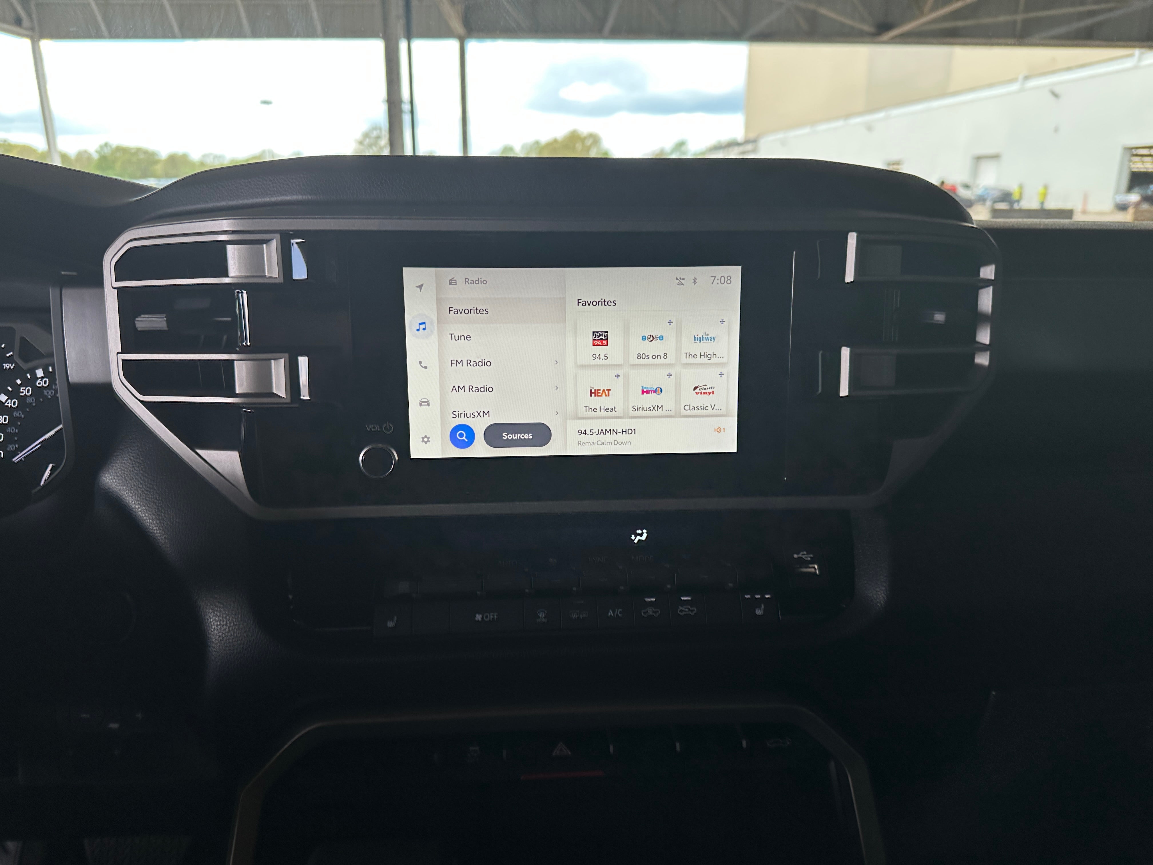 2025 Toyota Tundra SR5 4