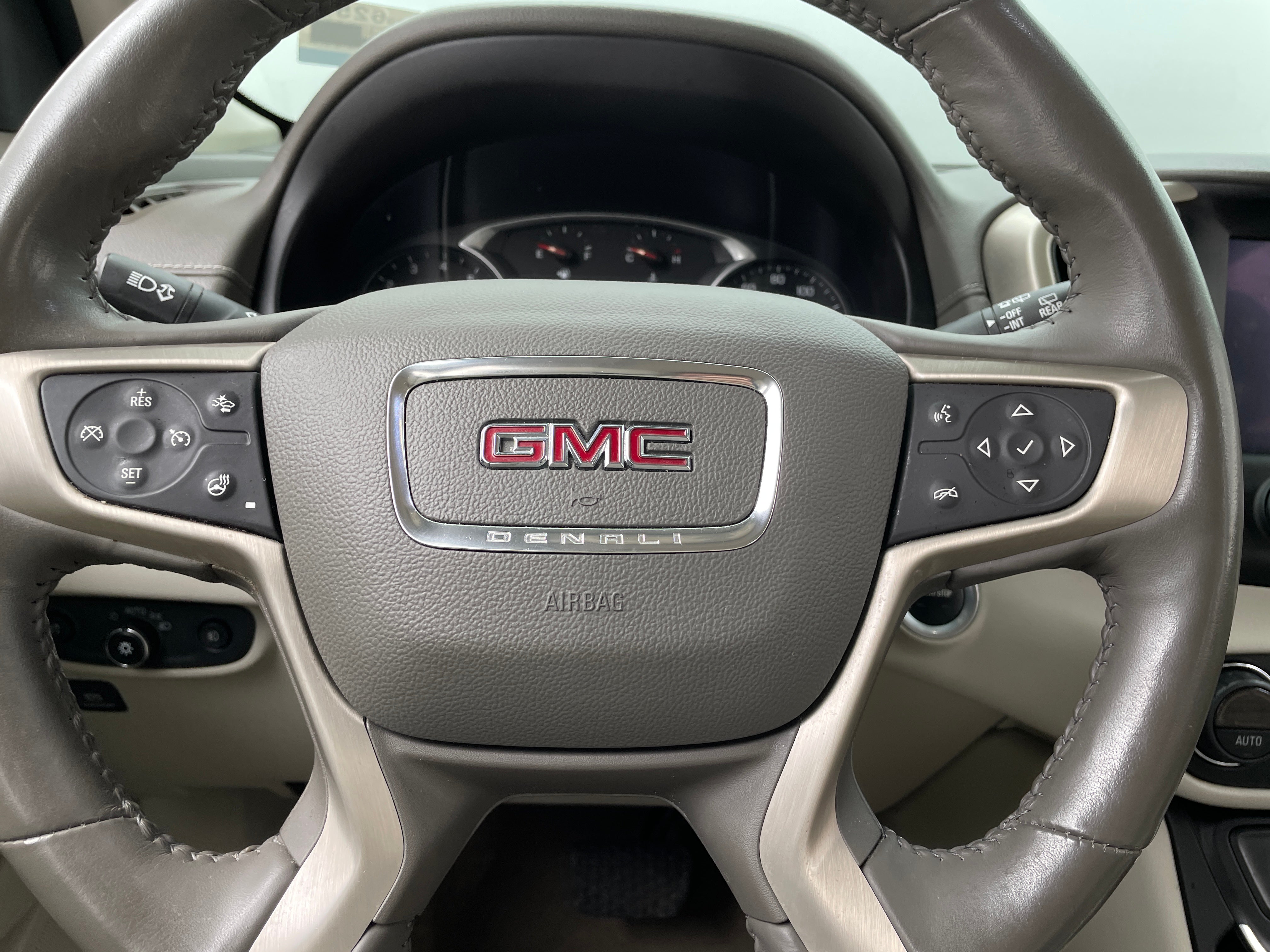 2020 GMC Terrain Denali 4
