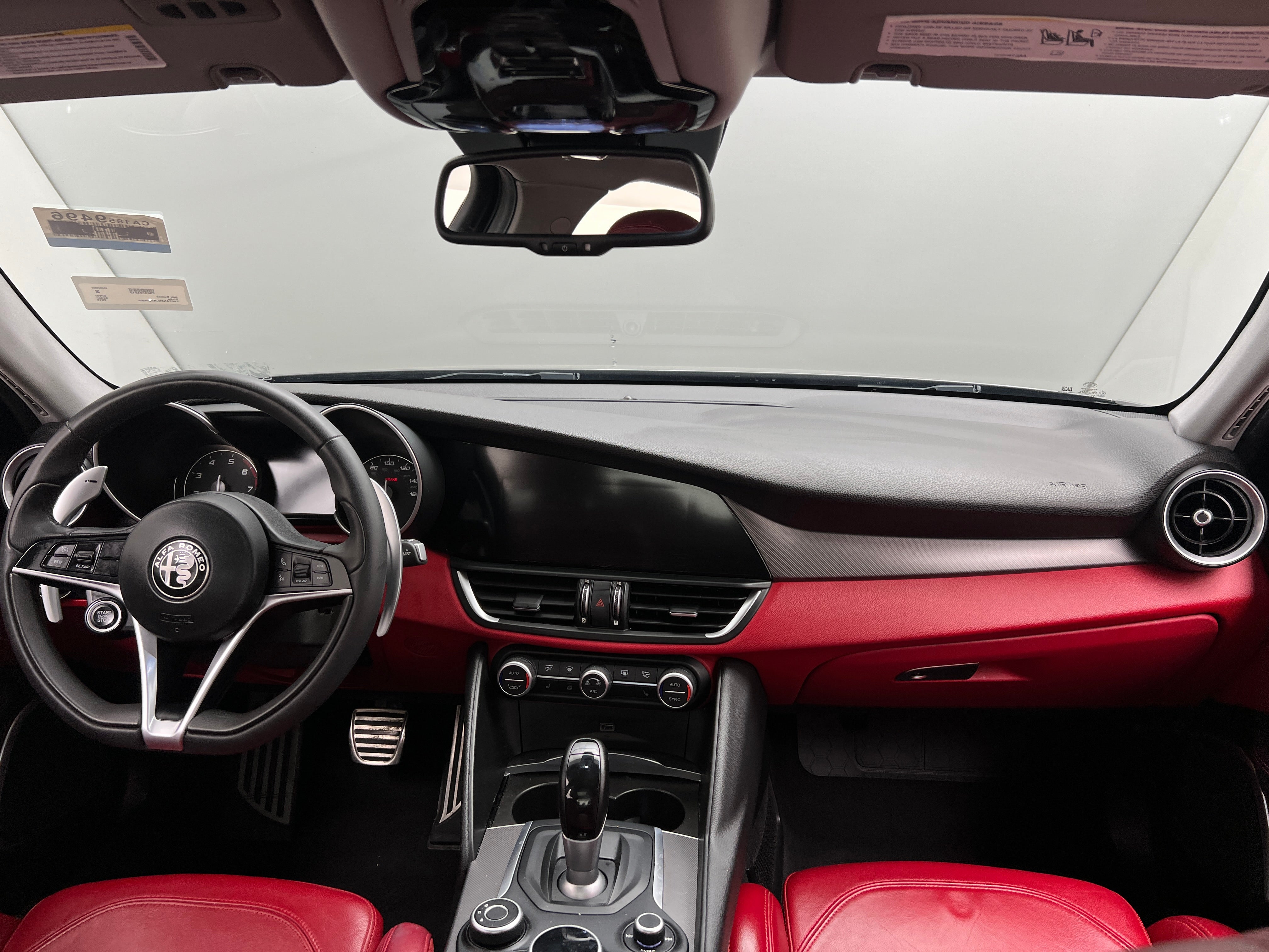 2019 Alfa Romeo Giulia Sport 2