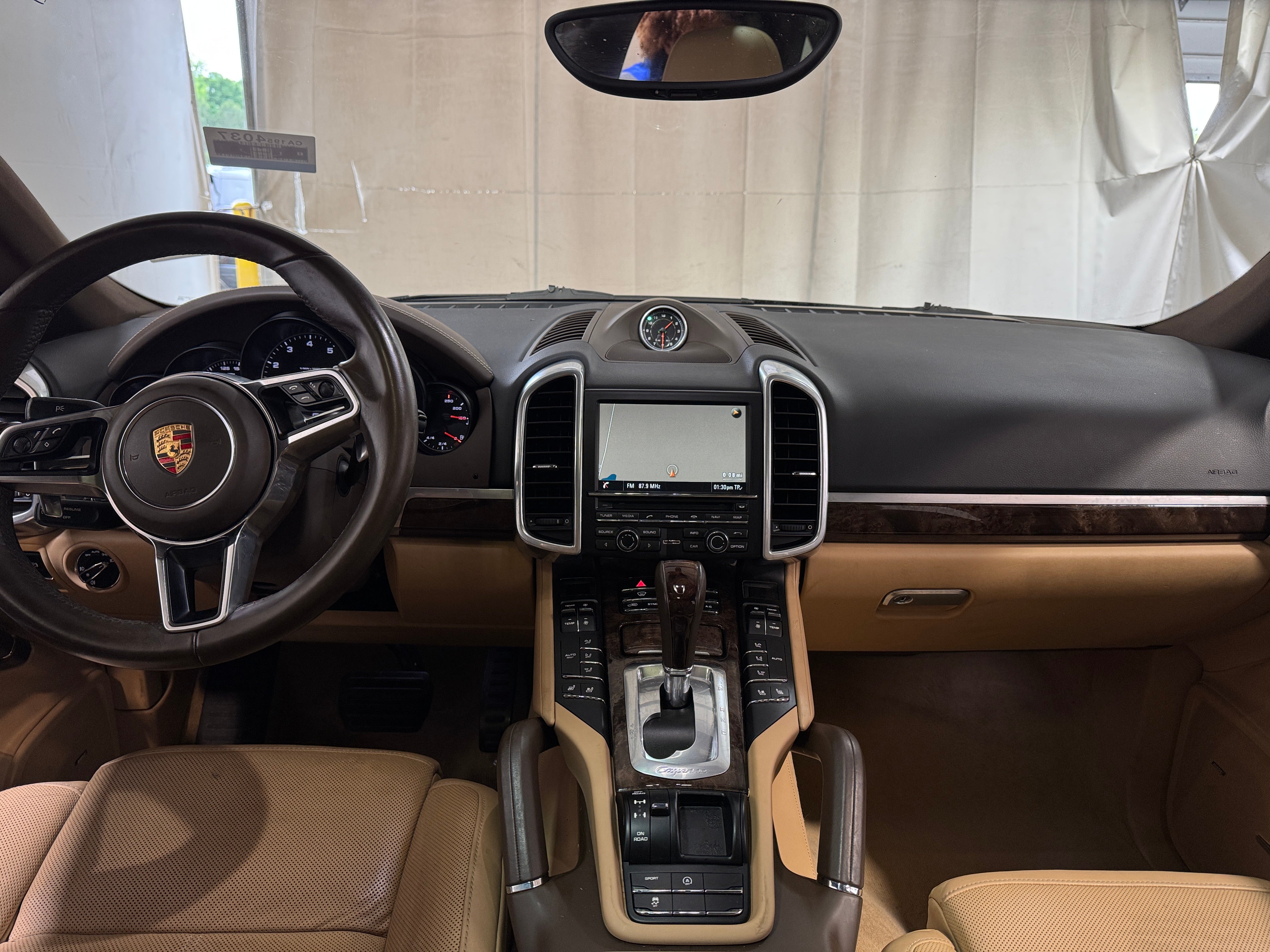 2016 Porsche Cayenne Base 2