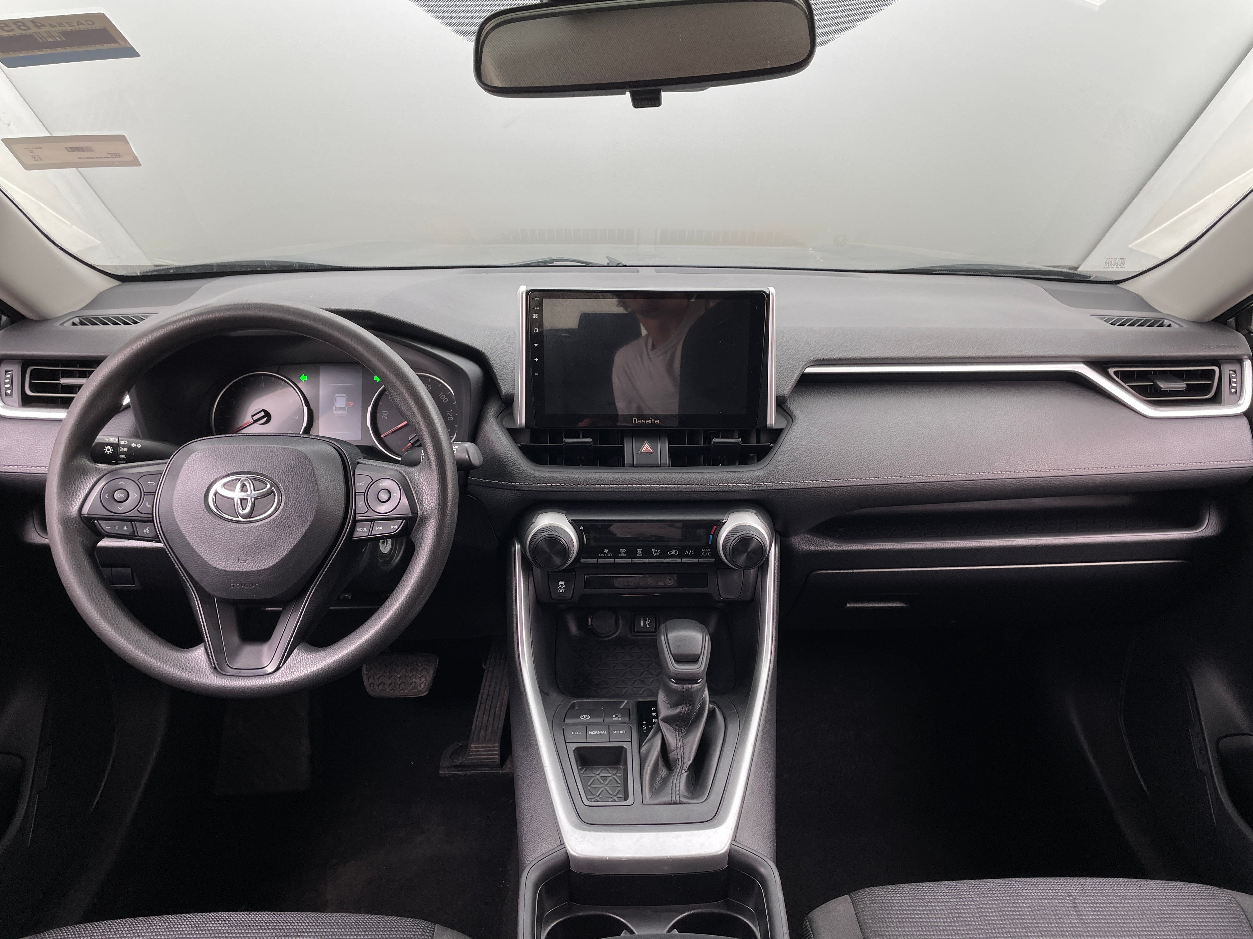 2019 Toyota RAV4 LE 3