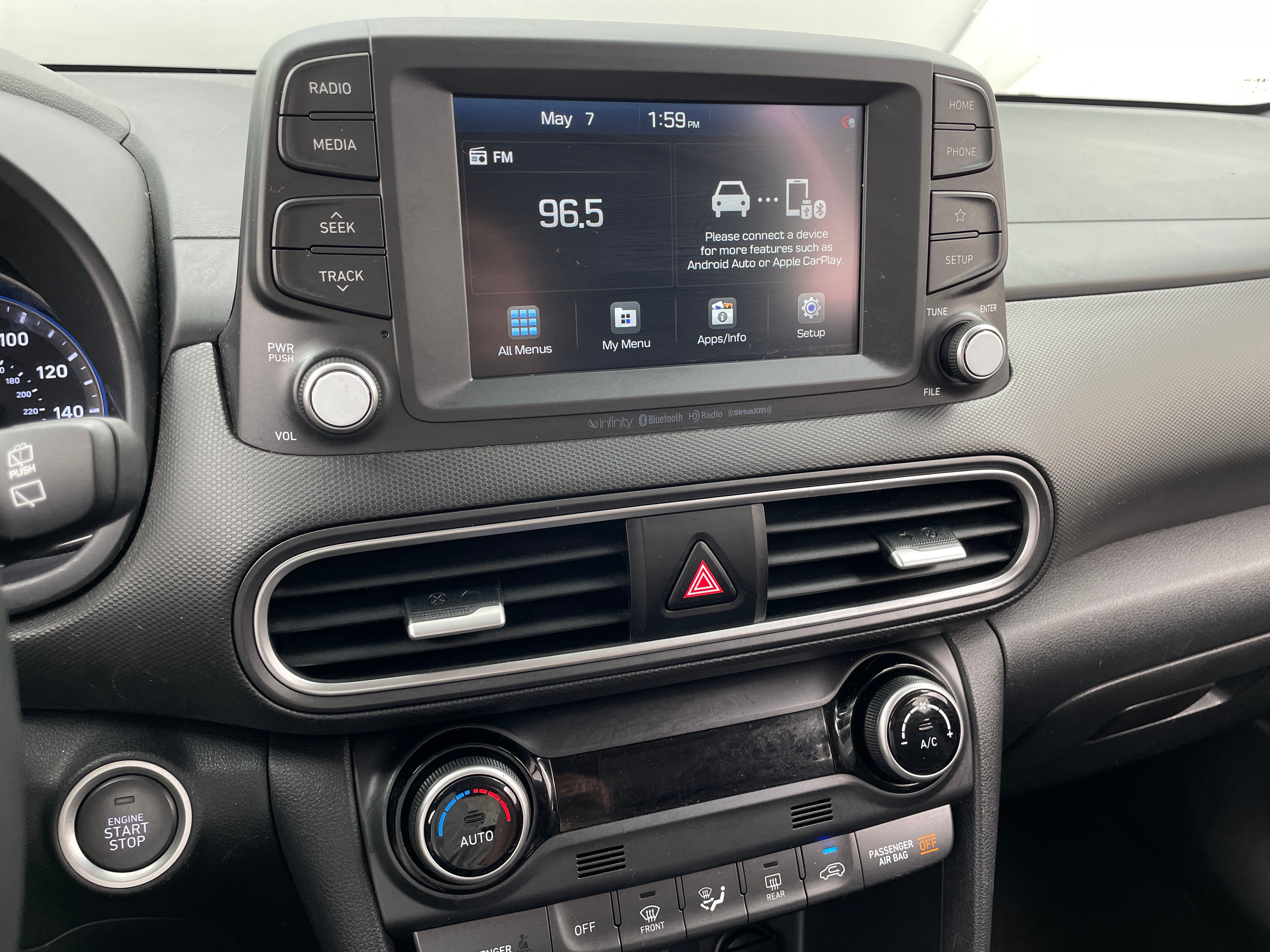 2021 Hyundai Kona Limited 3