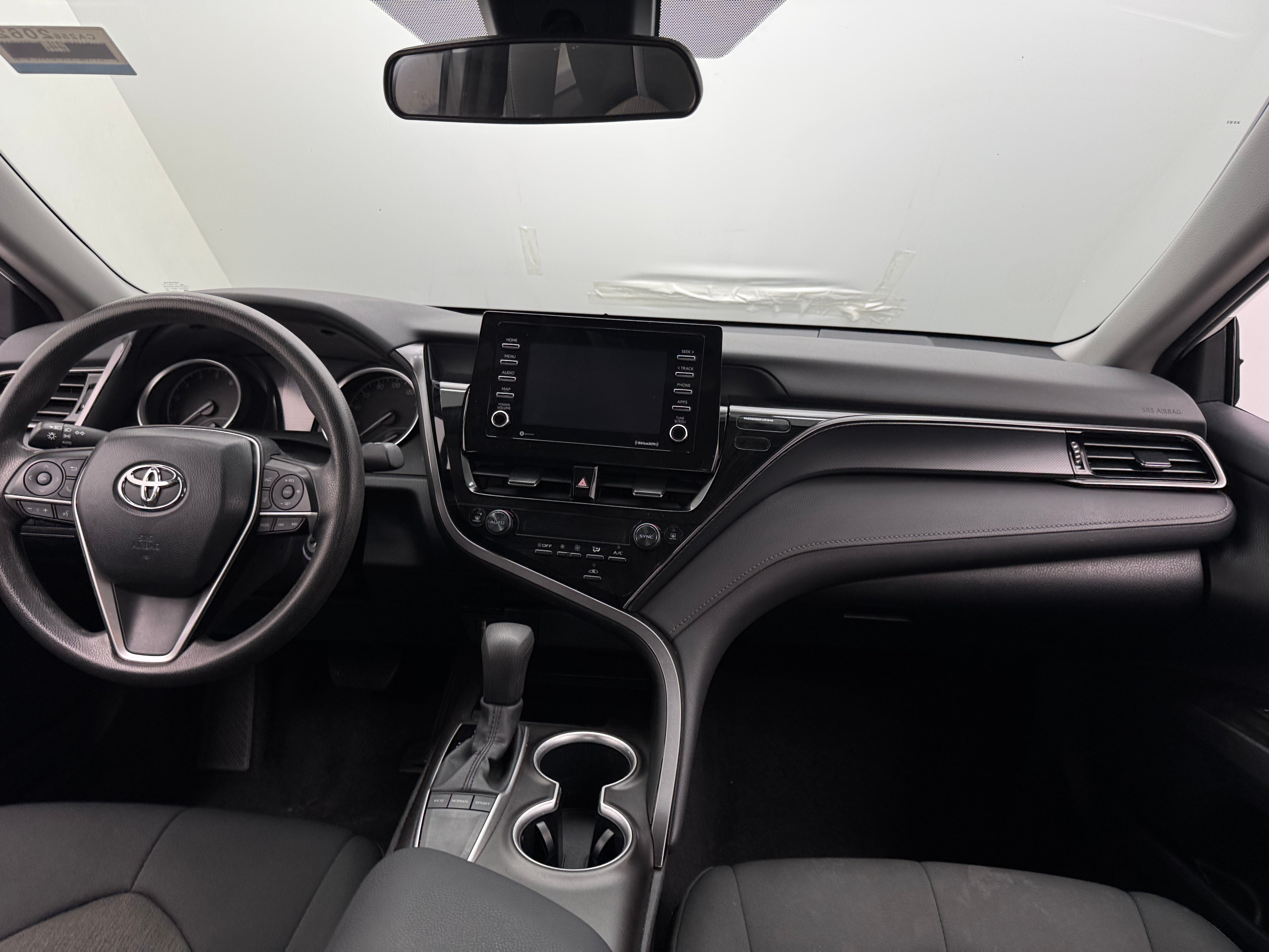 2024 Toyota Camry LE 3