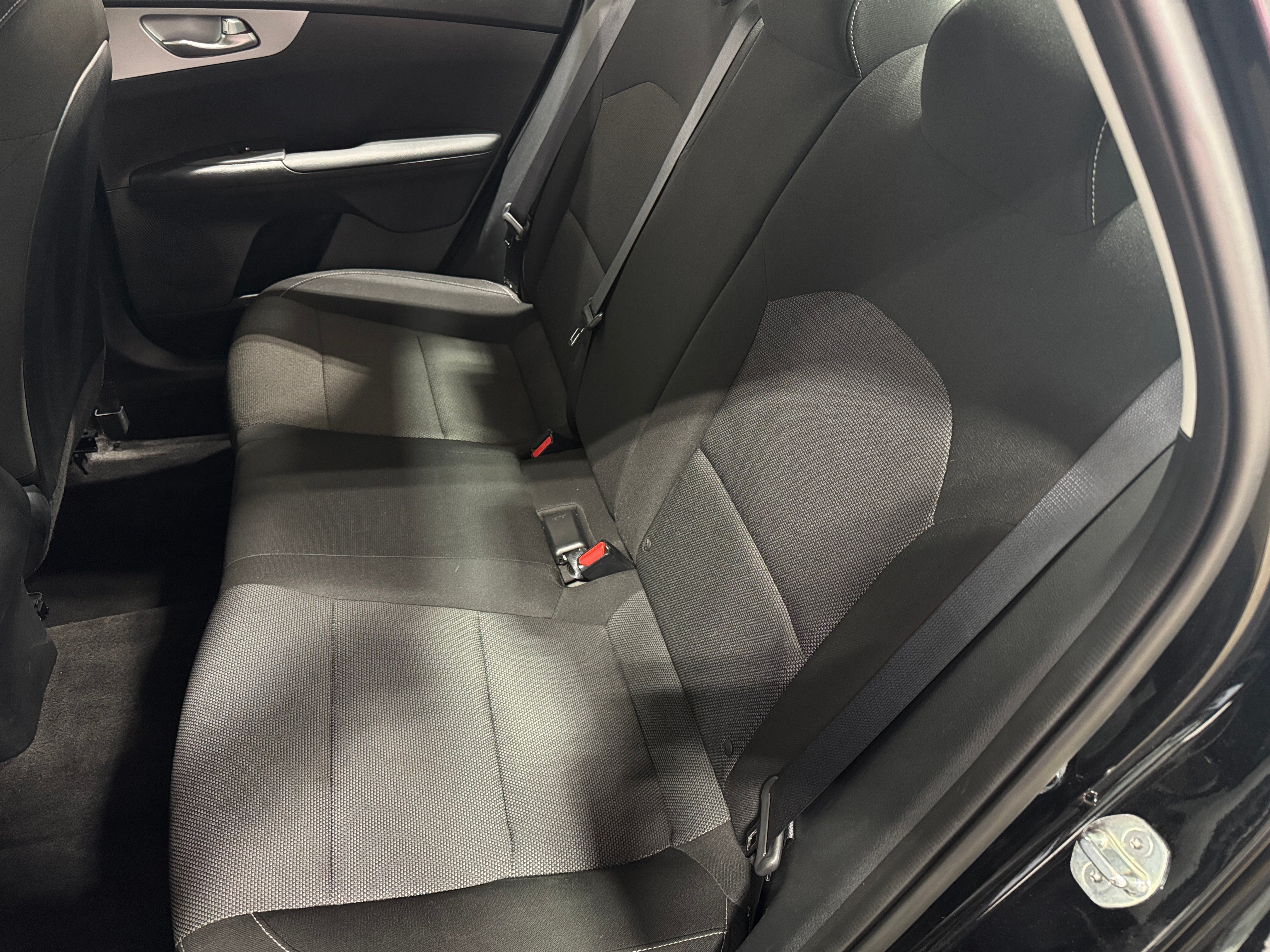 2024 Kia Forte LXS 6