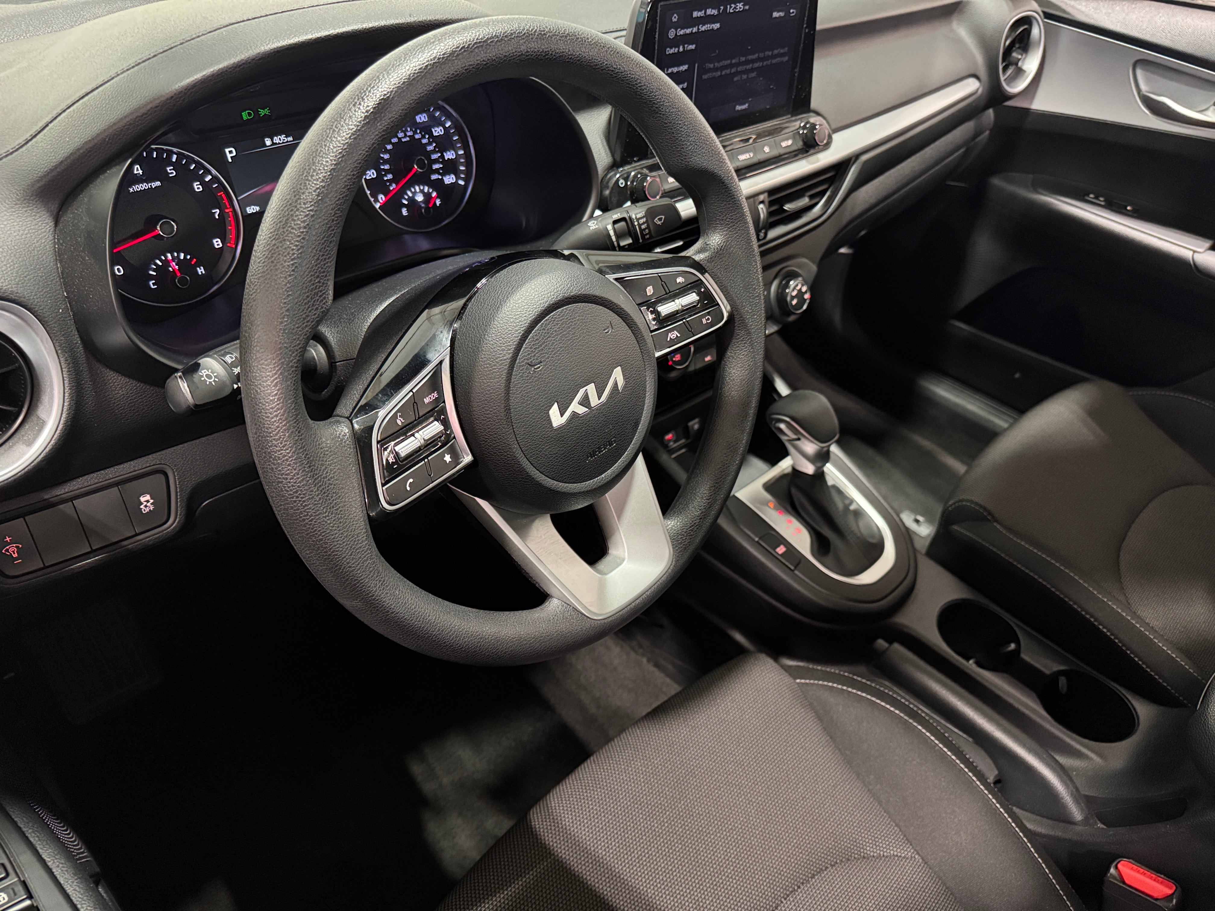 2024 Kia Forte LXS 3