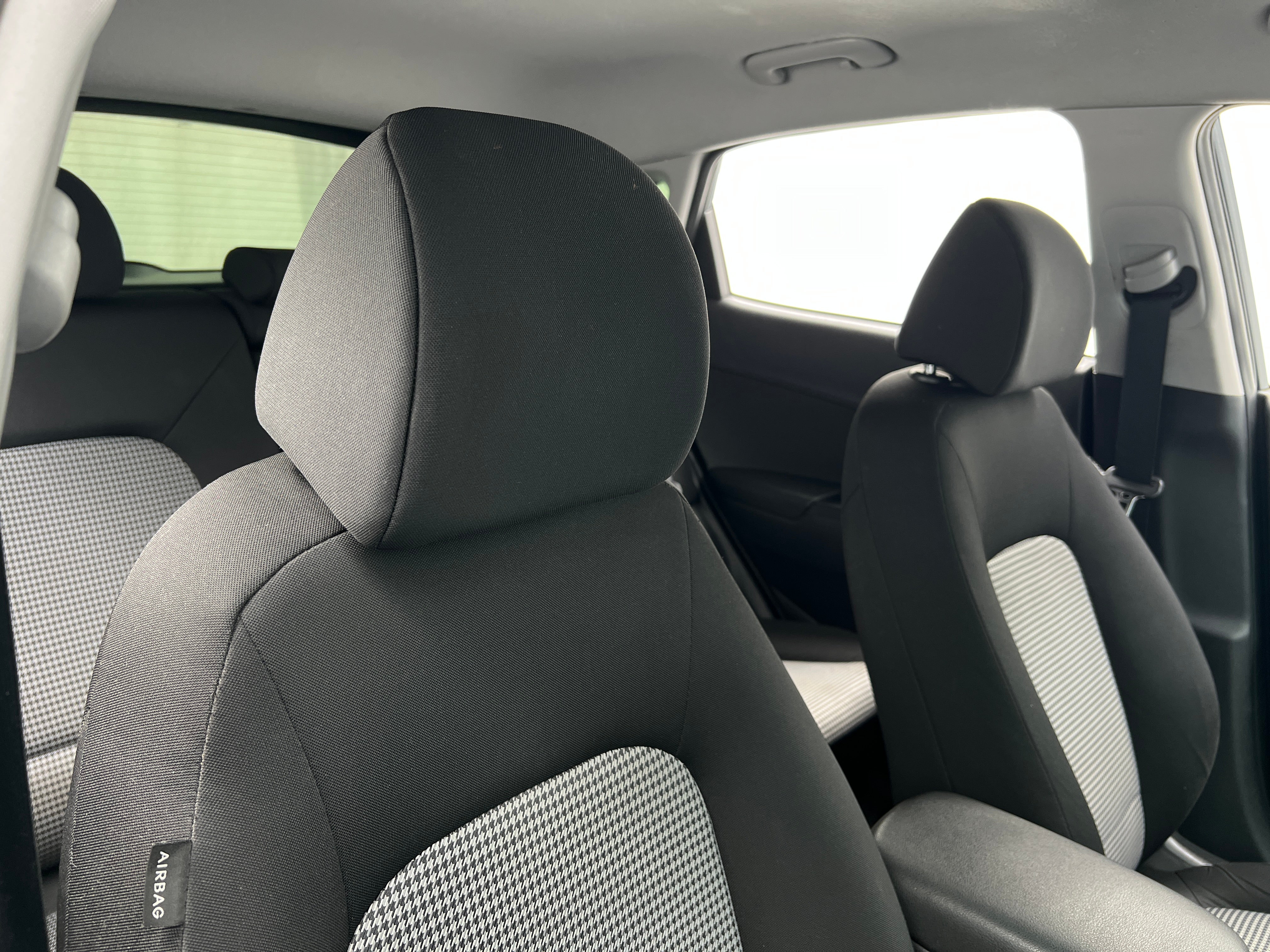 2019 Hyundai Kona SE 2