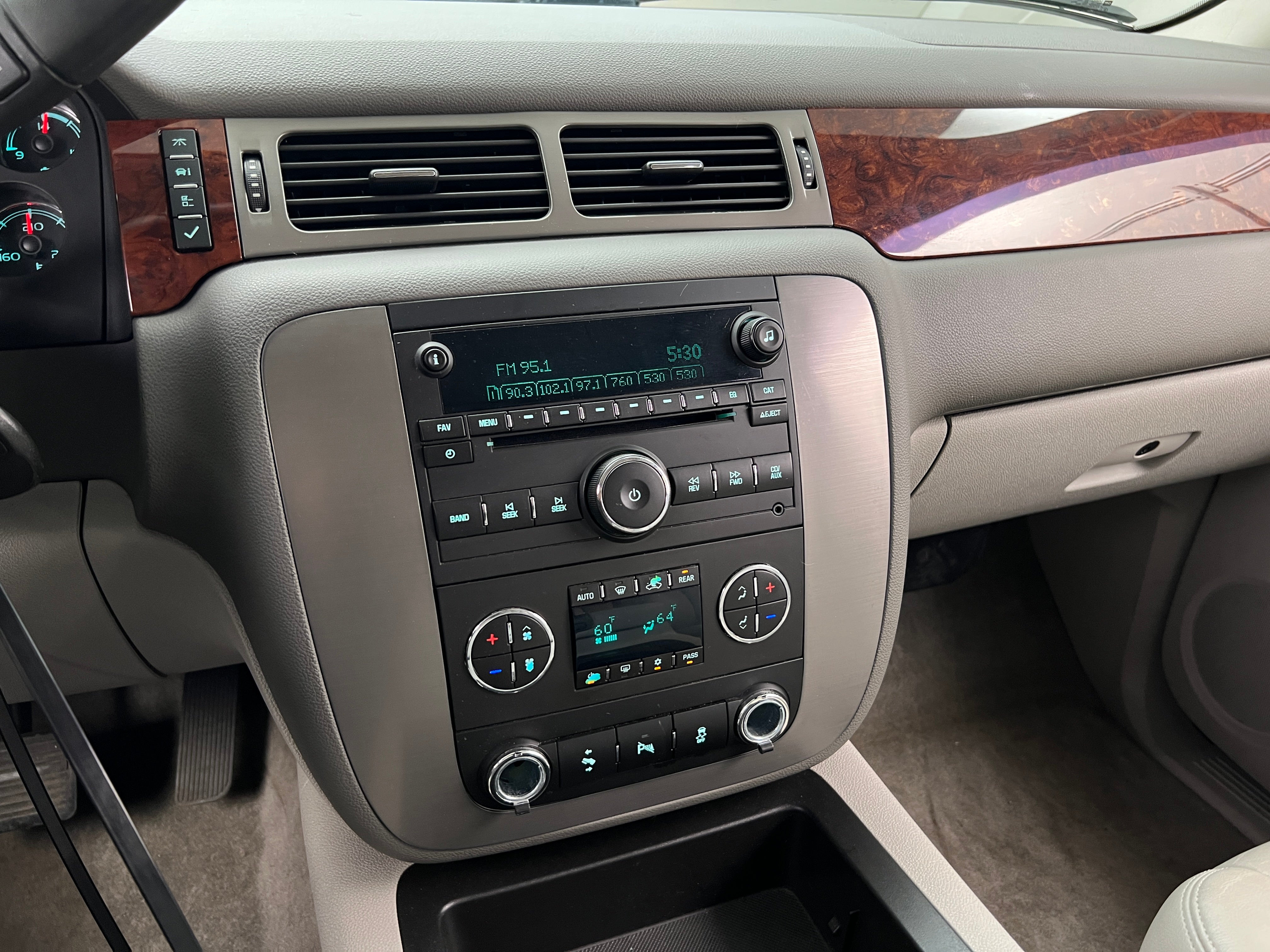 2013 GMC Yukon SLT 3
