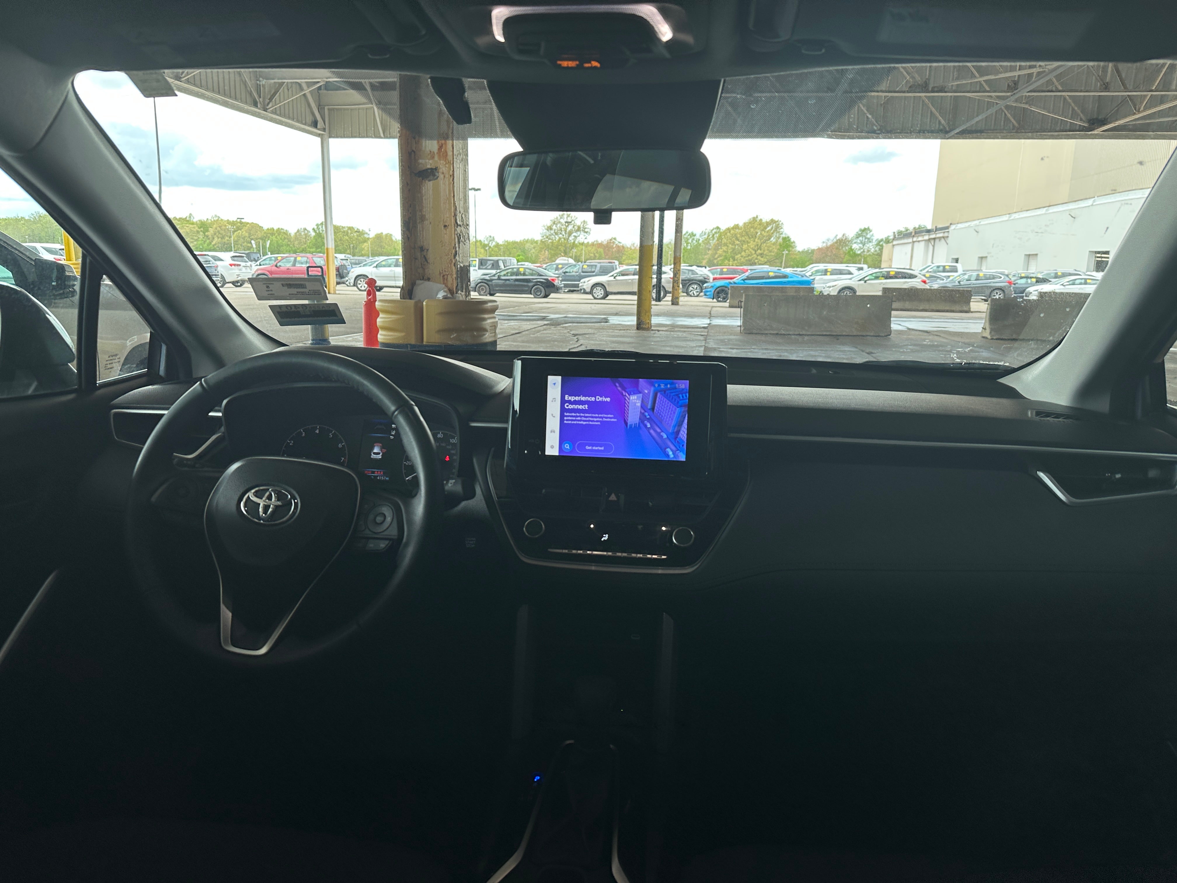 2024 Toyota Corolla Cross LE 3