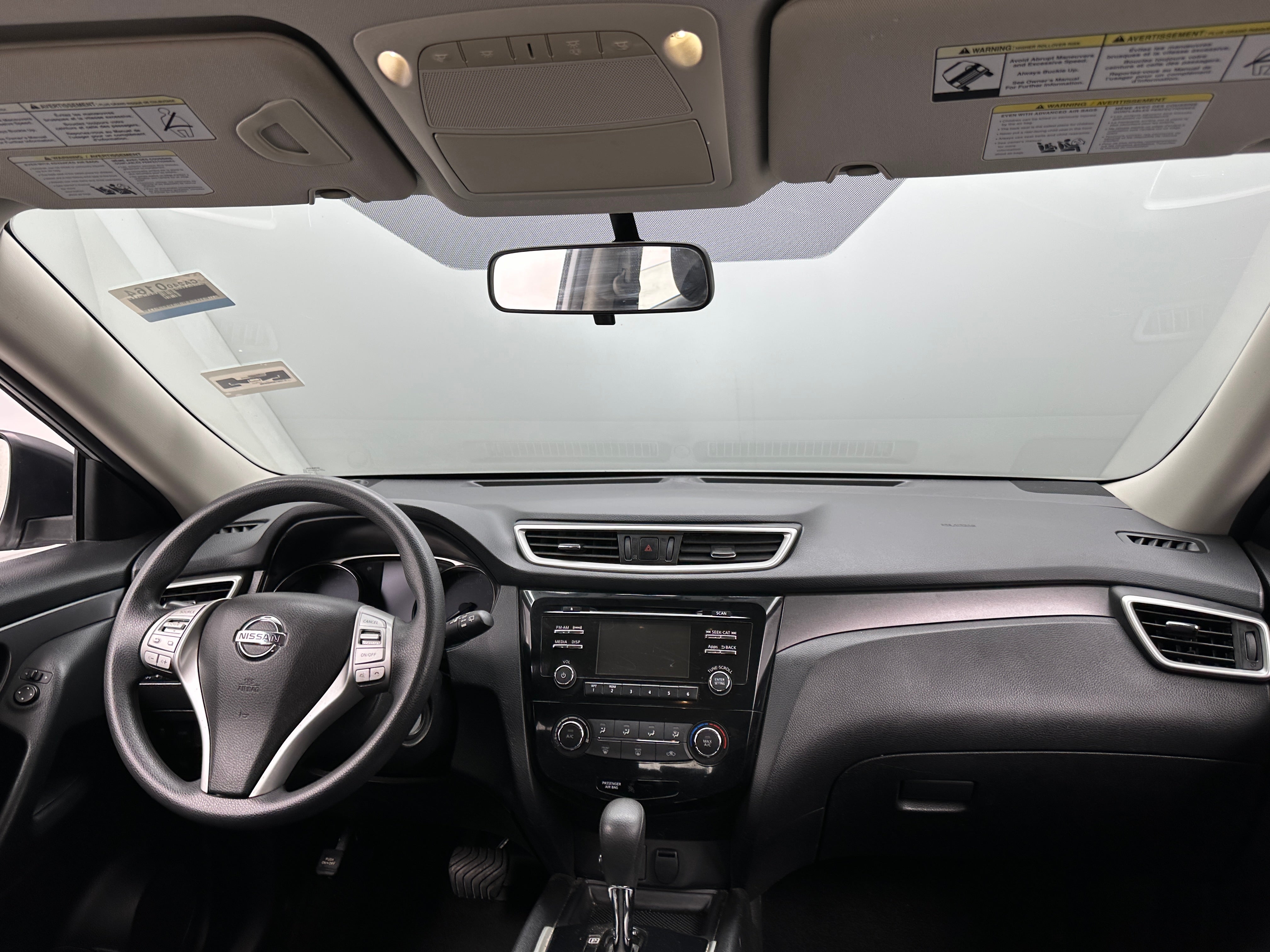2016 Nissan Rogue S 3
