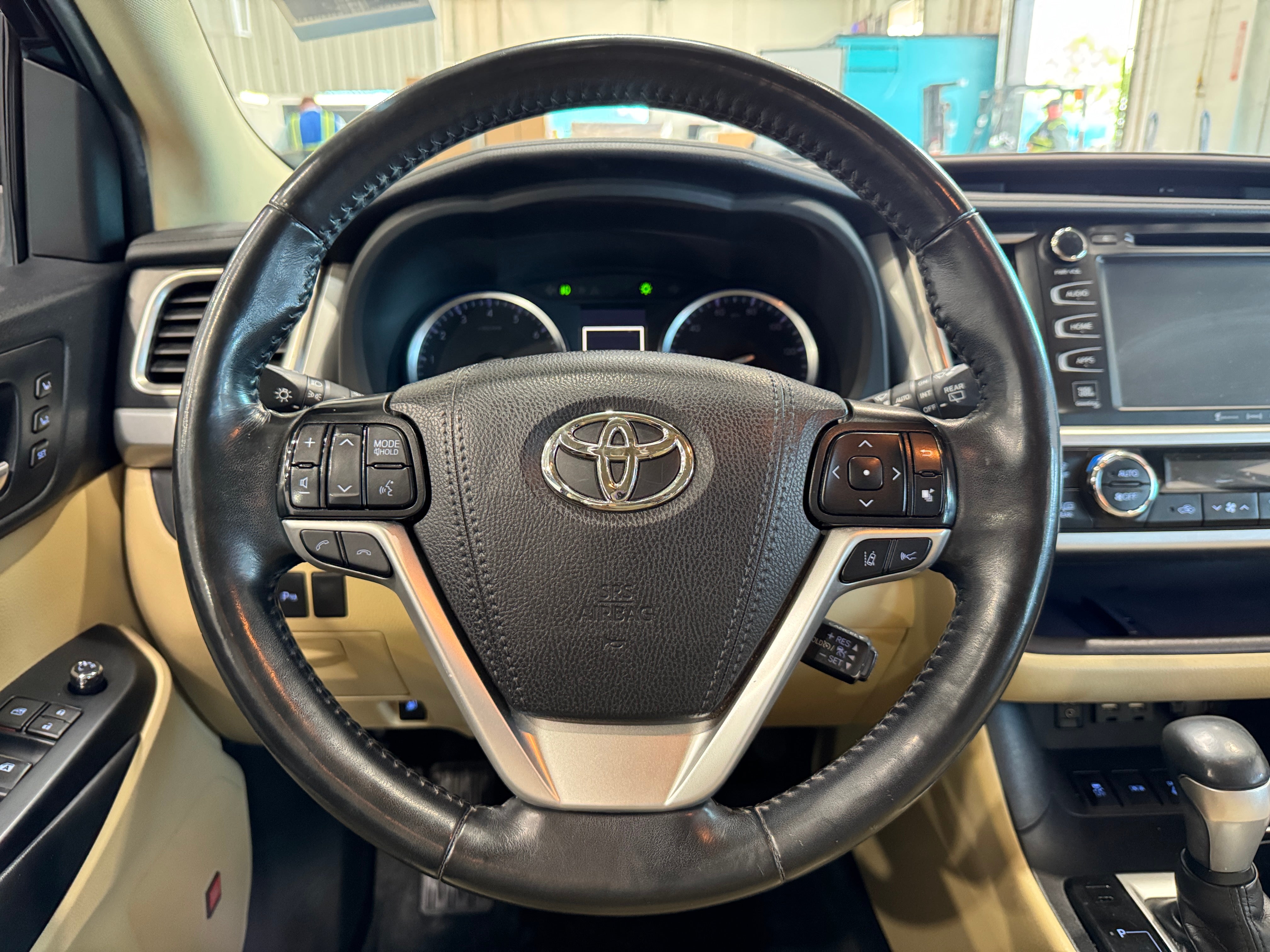 2019 Toyota Highlander Limited Platinum 4