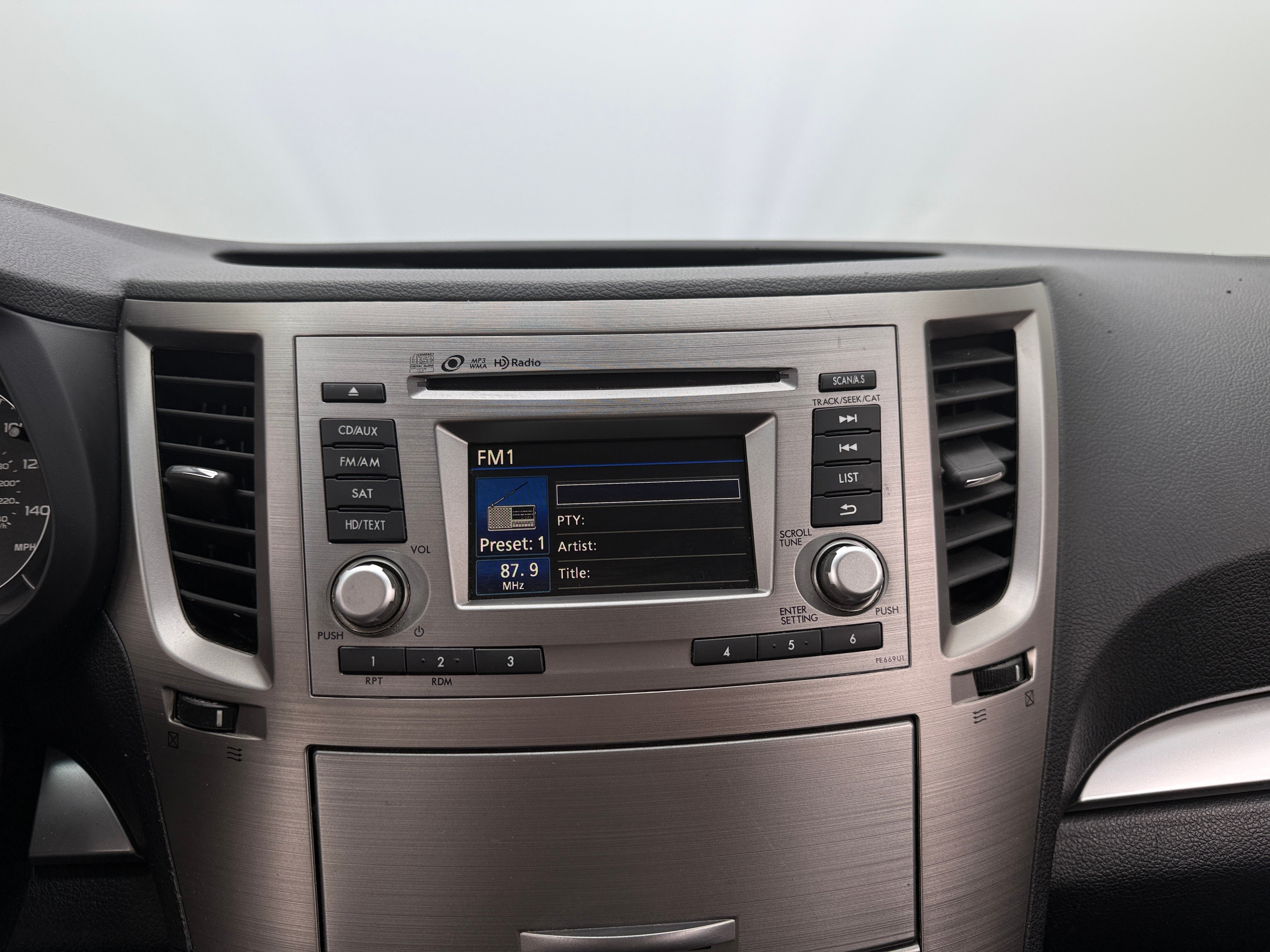 2014 Subaru Outback Premium 4