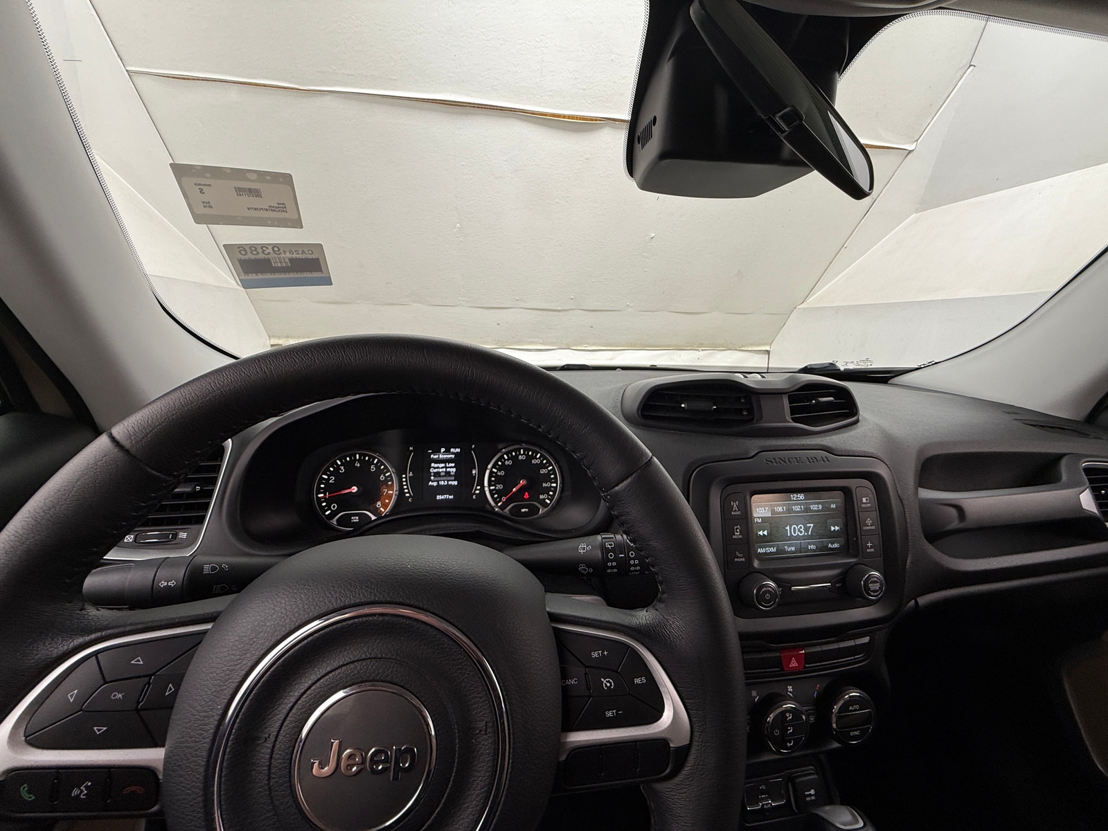 Thumbnail: 2015 Jeep Renegade - 3