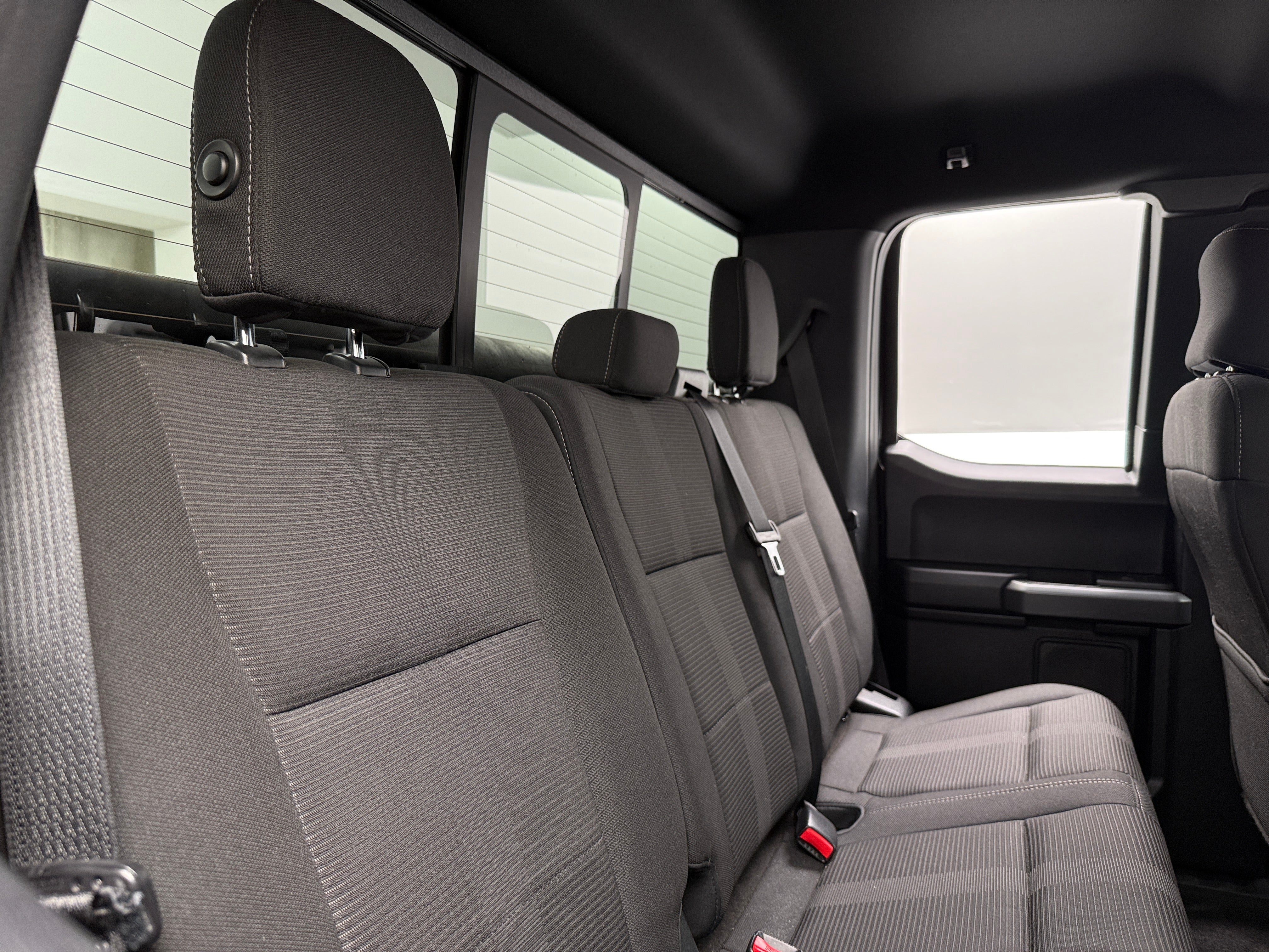 2017 Ford Econoline E-150 6