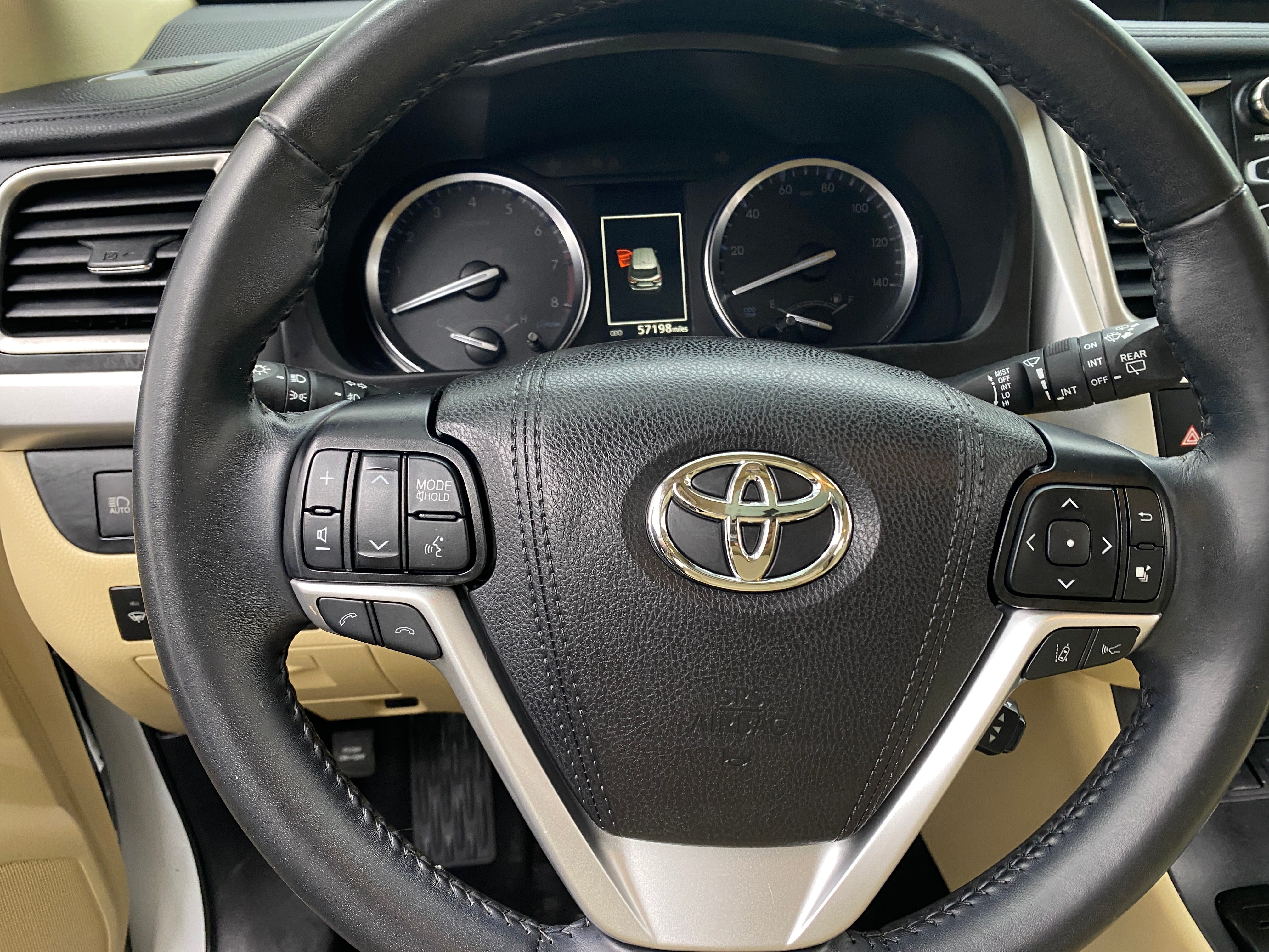 2019 Toyota Highlander XLE 4