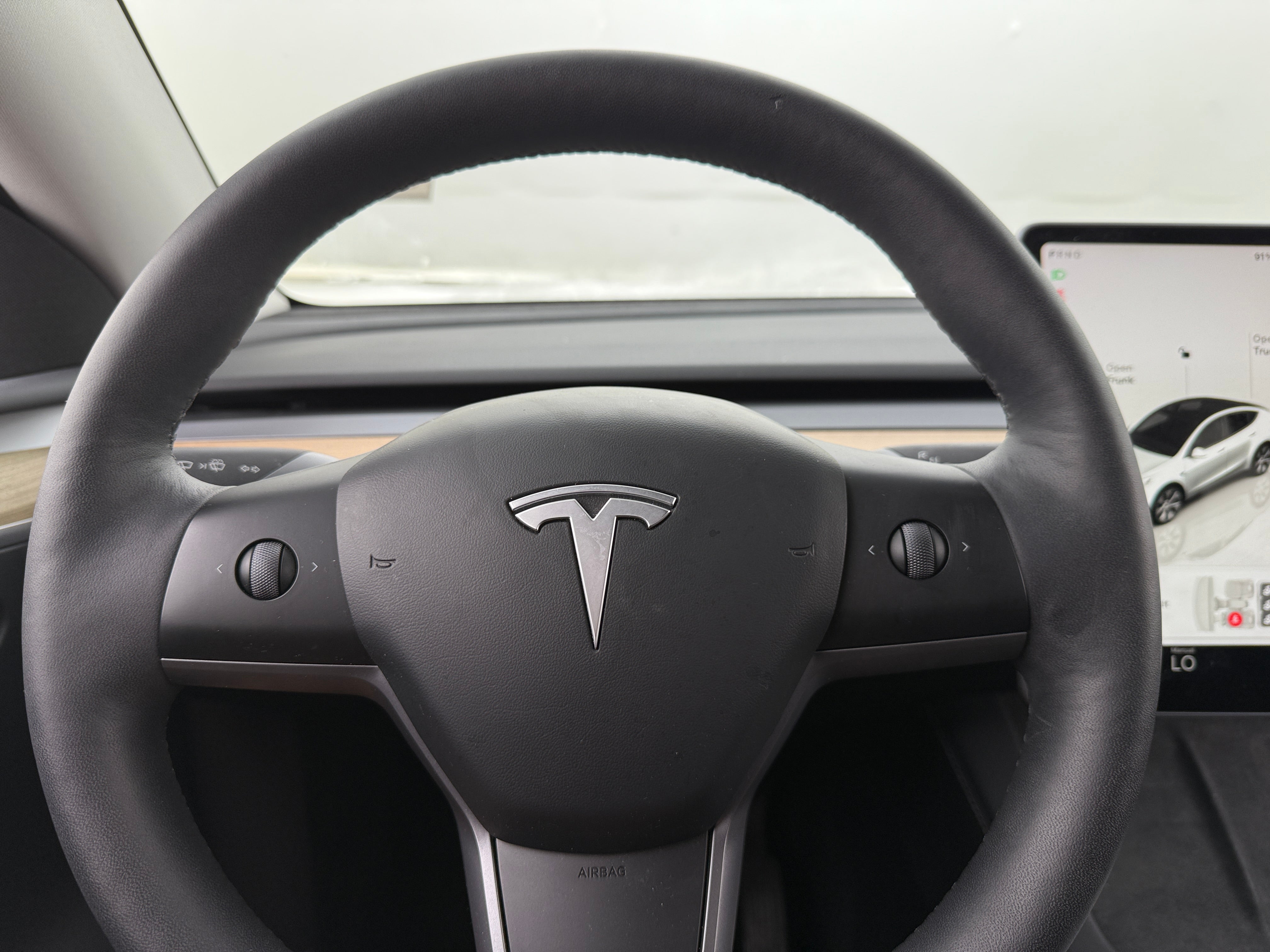 2023 Tesla Model Y Long Range 4