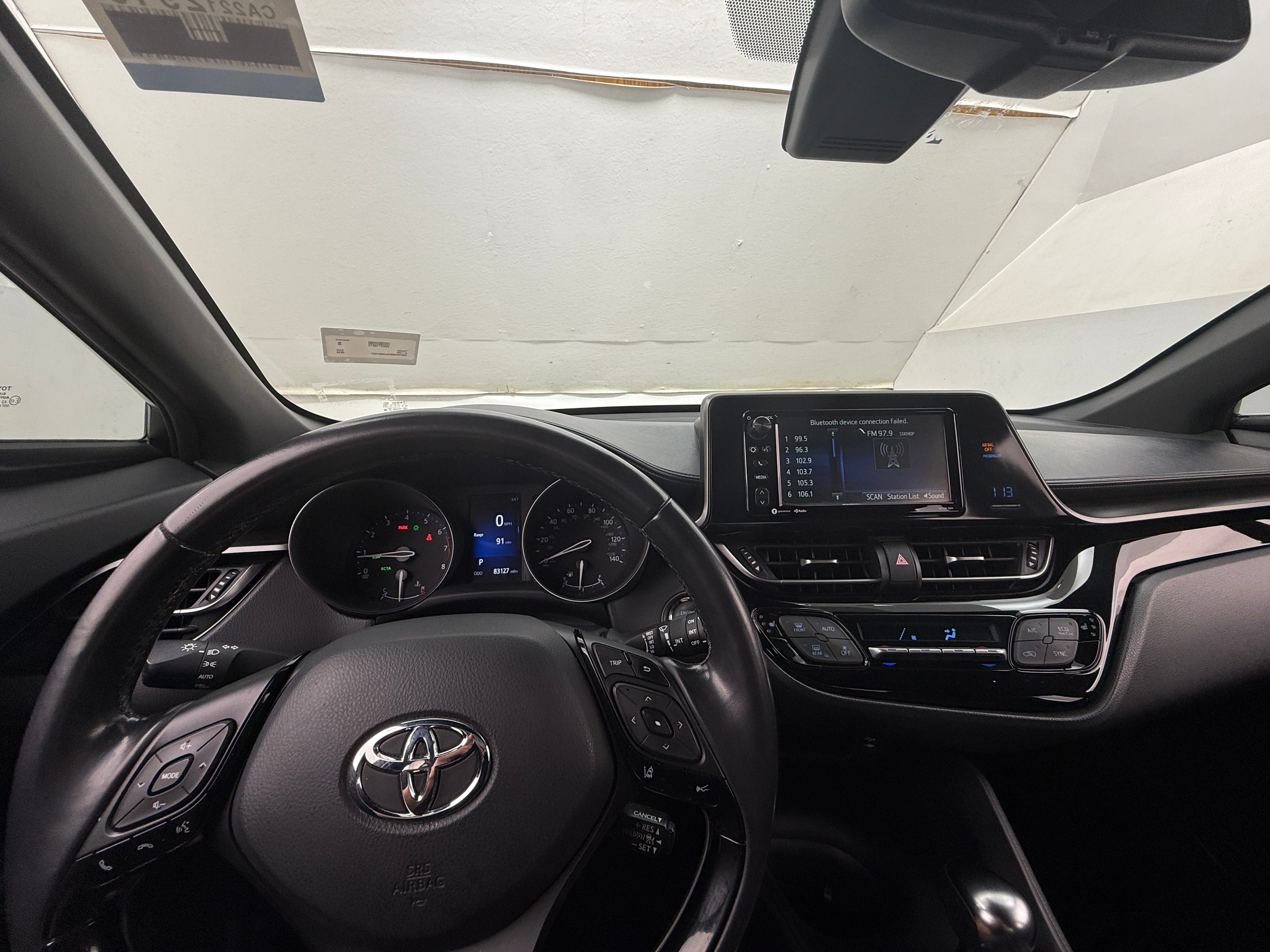 2018 Toyota C-HR XLE 3