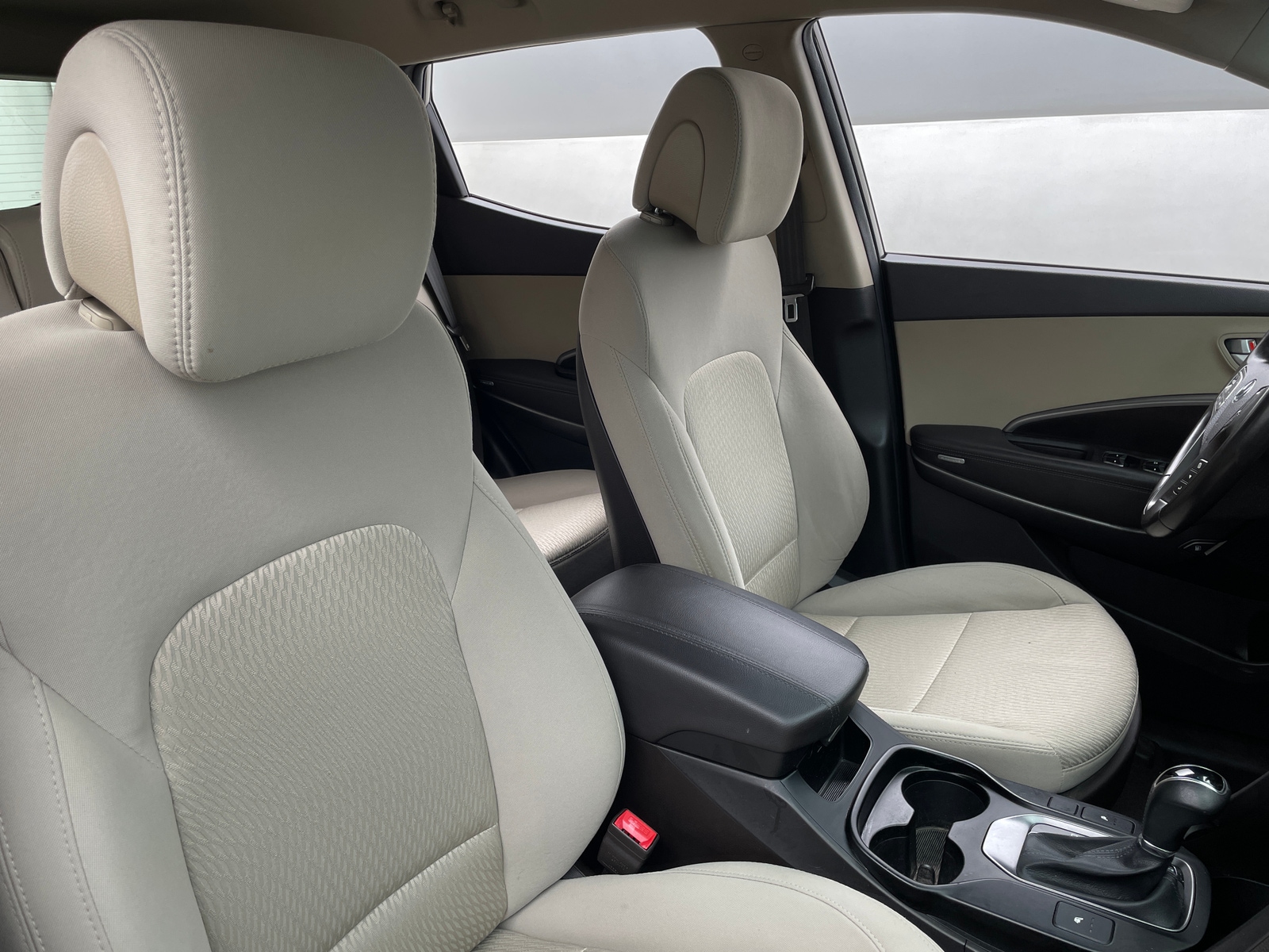 Thumbnail: 2014 Hyundai Santa Fe - 2