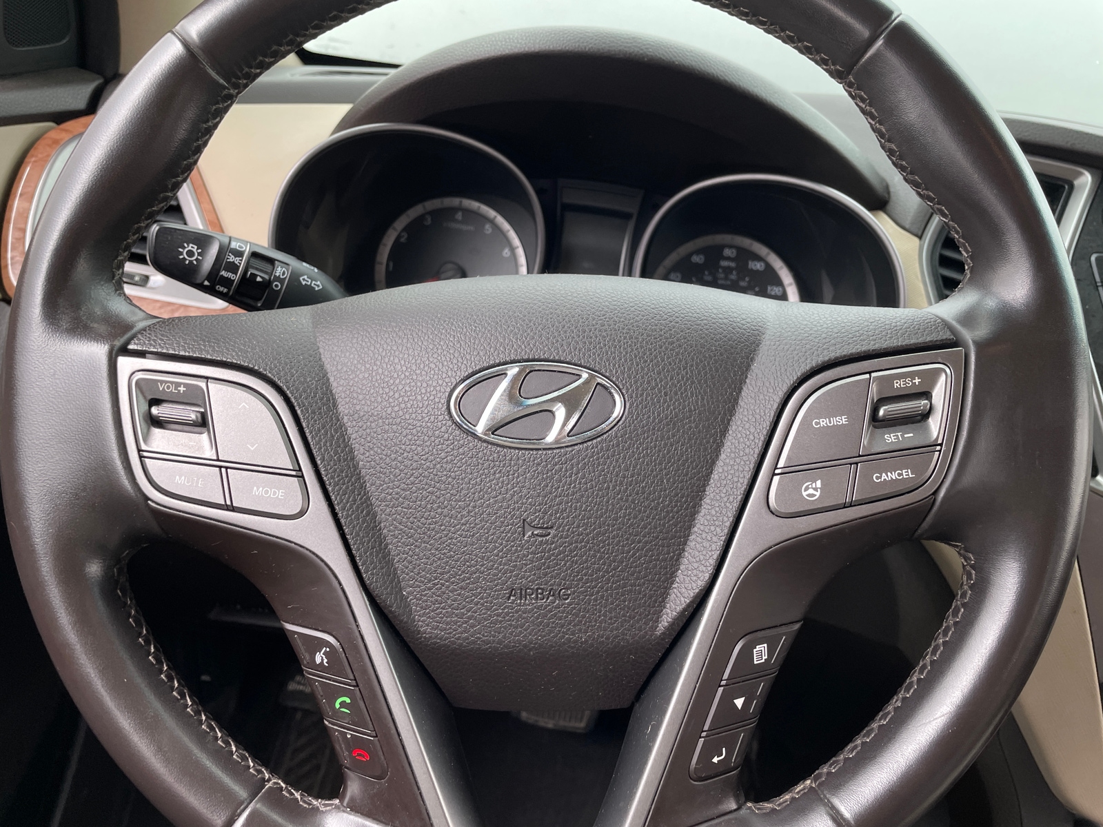 Thumbnail: 2014 Hyundai Santa Fe - 5