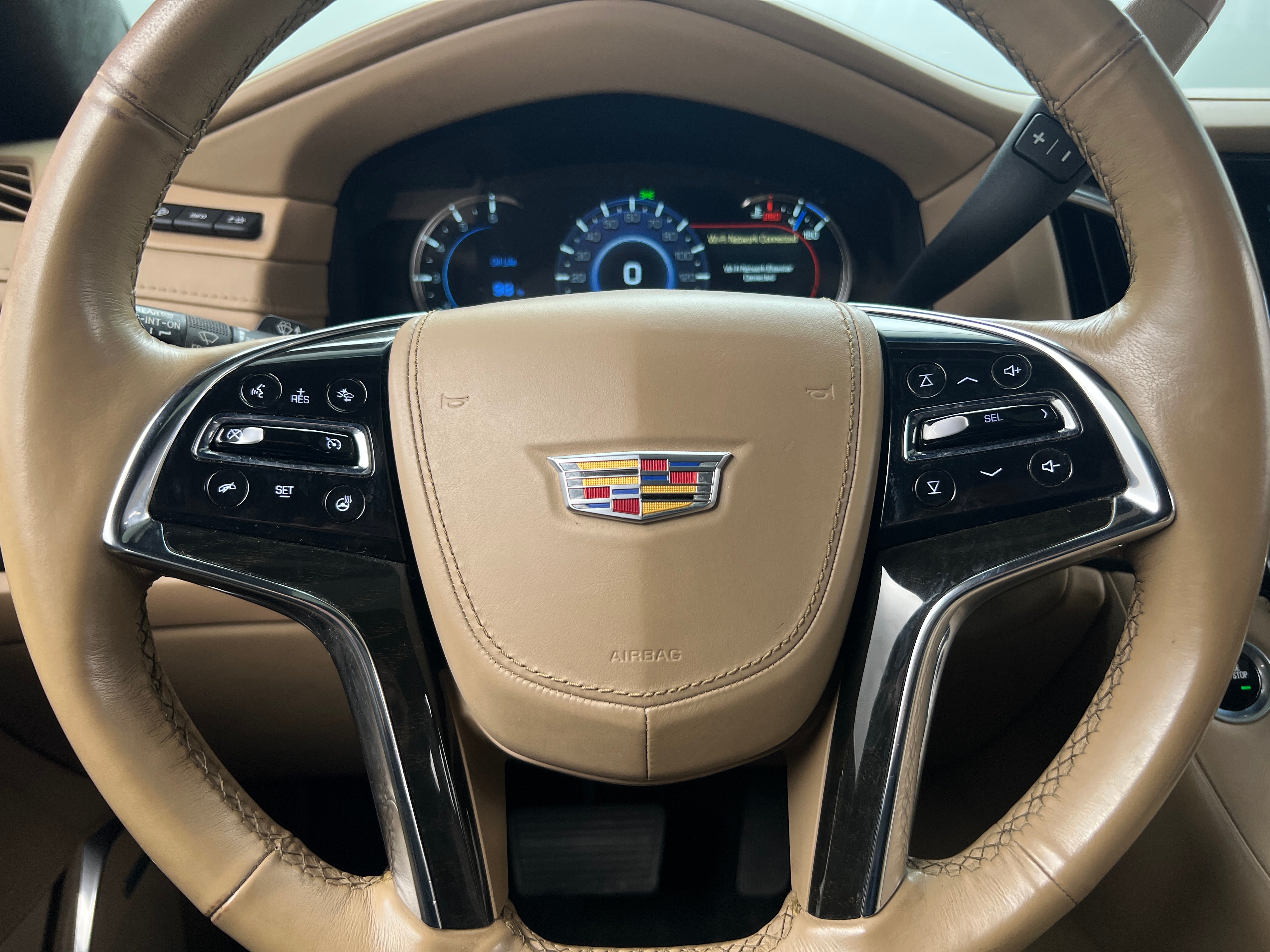 2019 Cadillac Escalade ESV Platinum 4