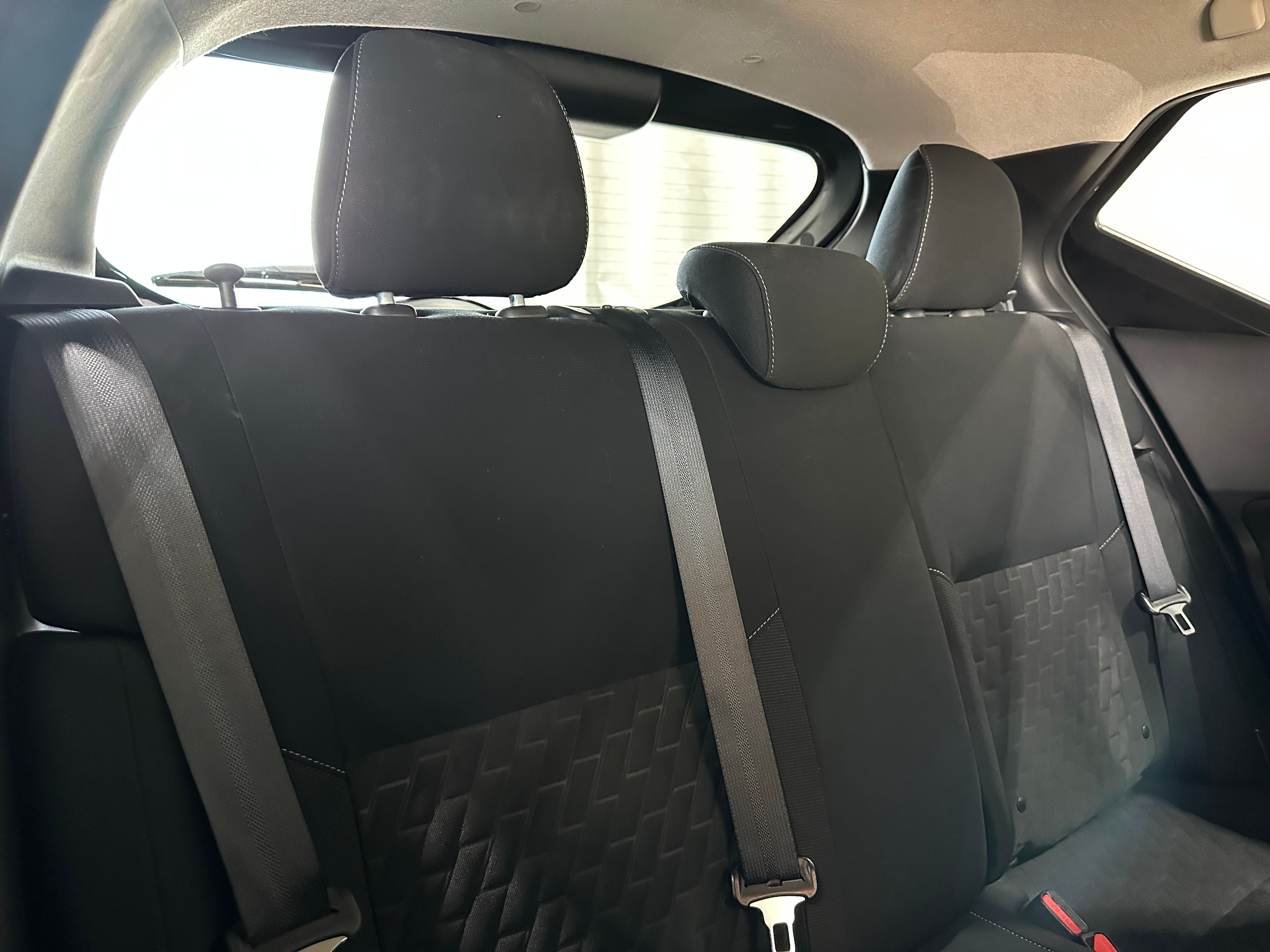 2022 Nissan Kicks S 6