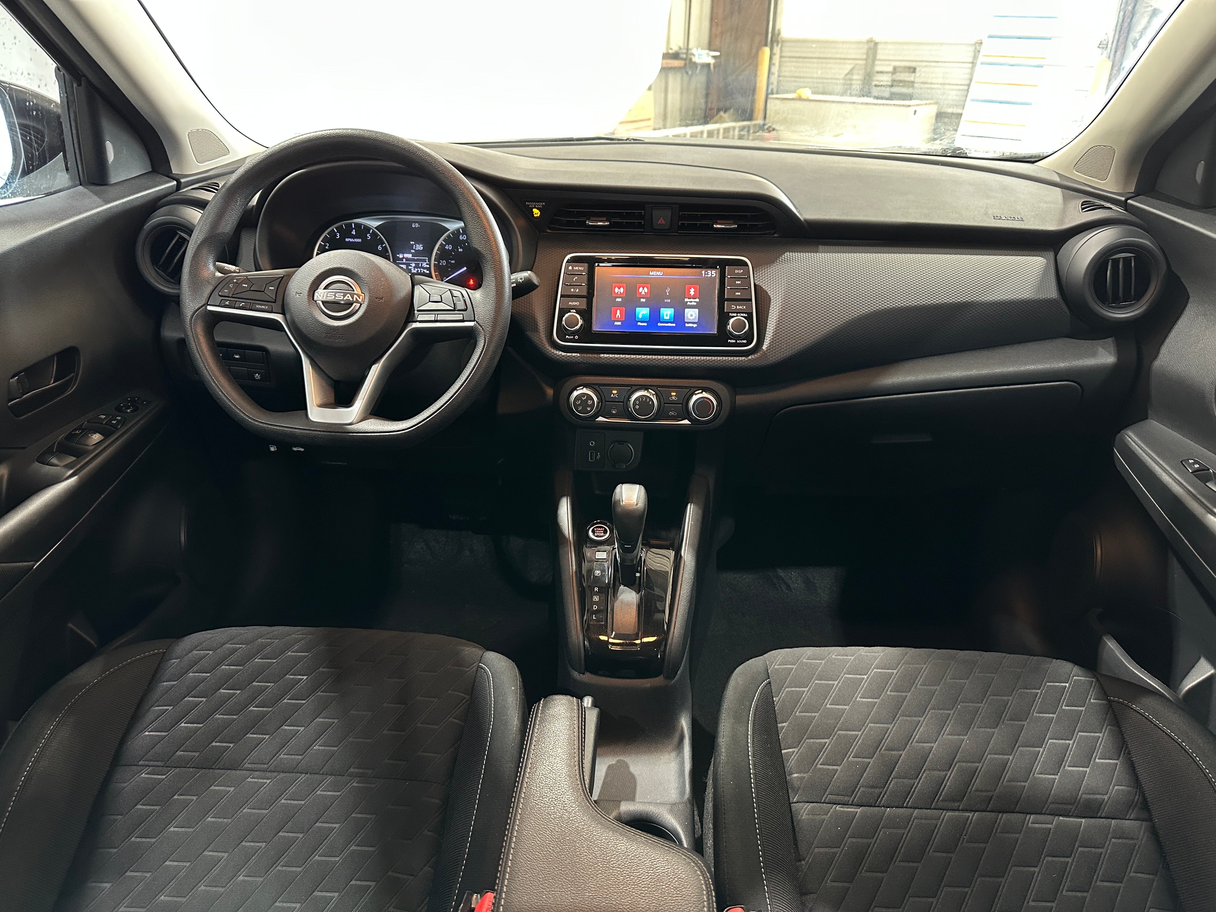 2022 Nissan Kicks S 3