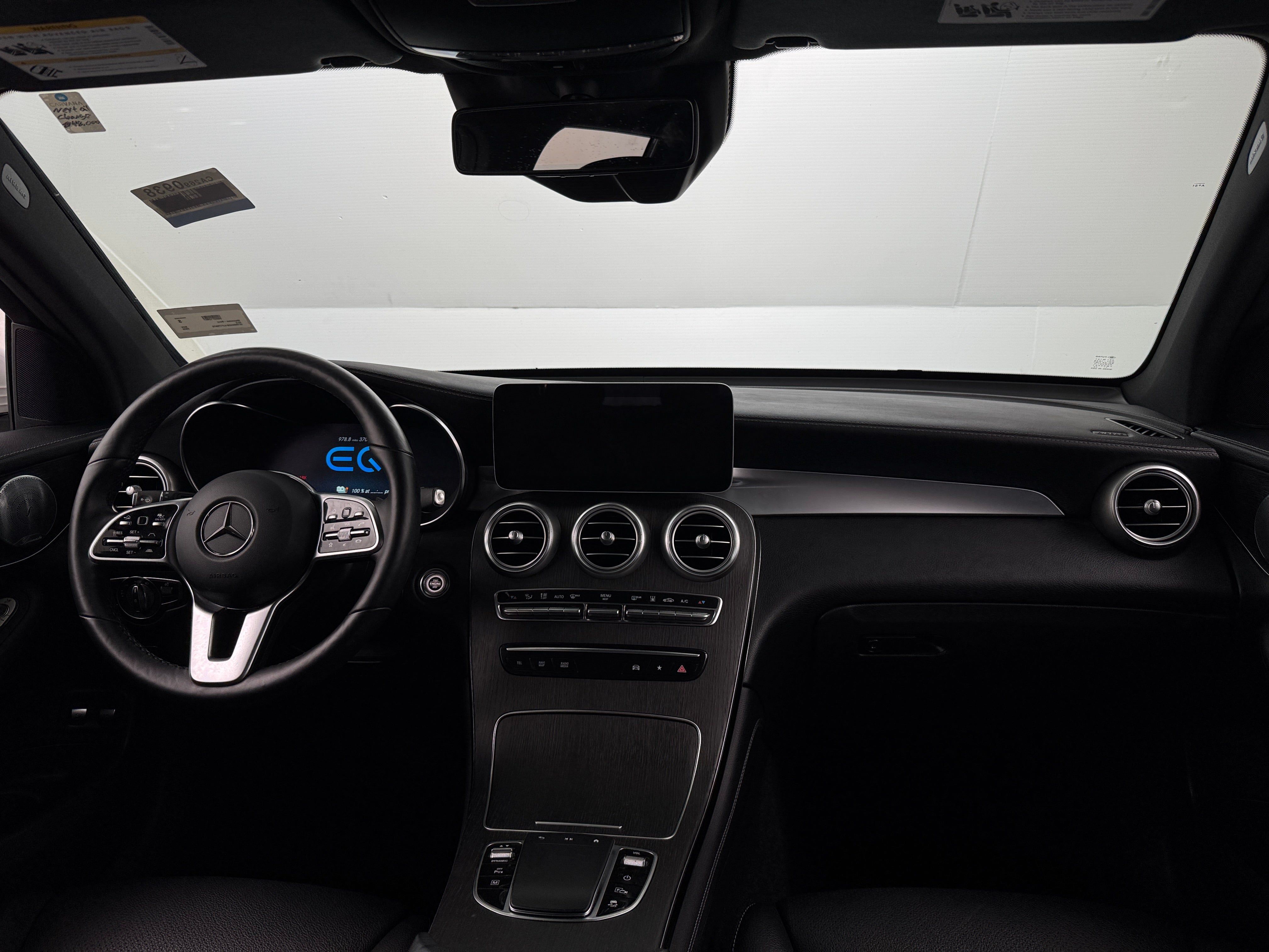 2020 Mercedes-Benz GLC 350 2