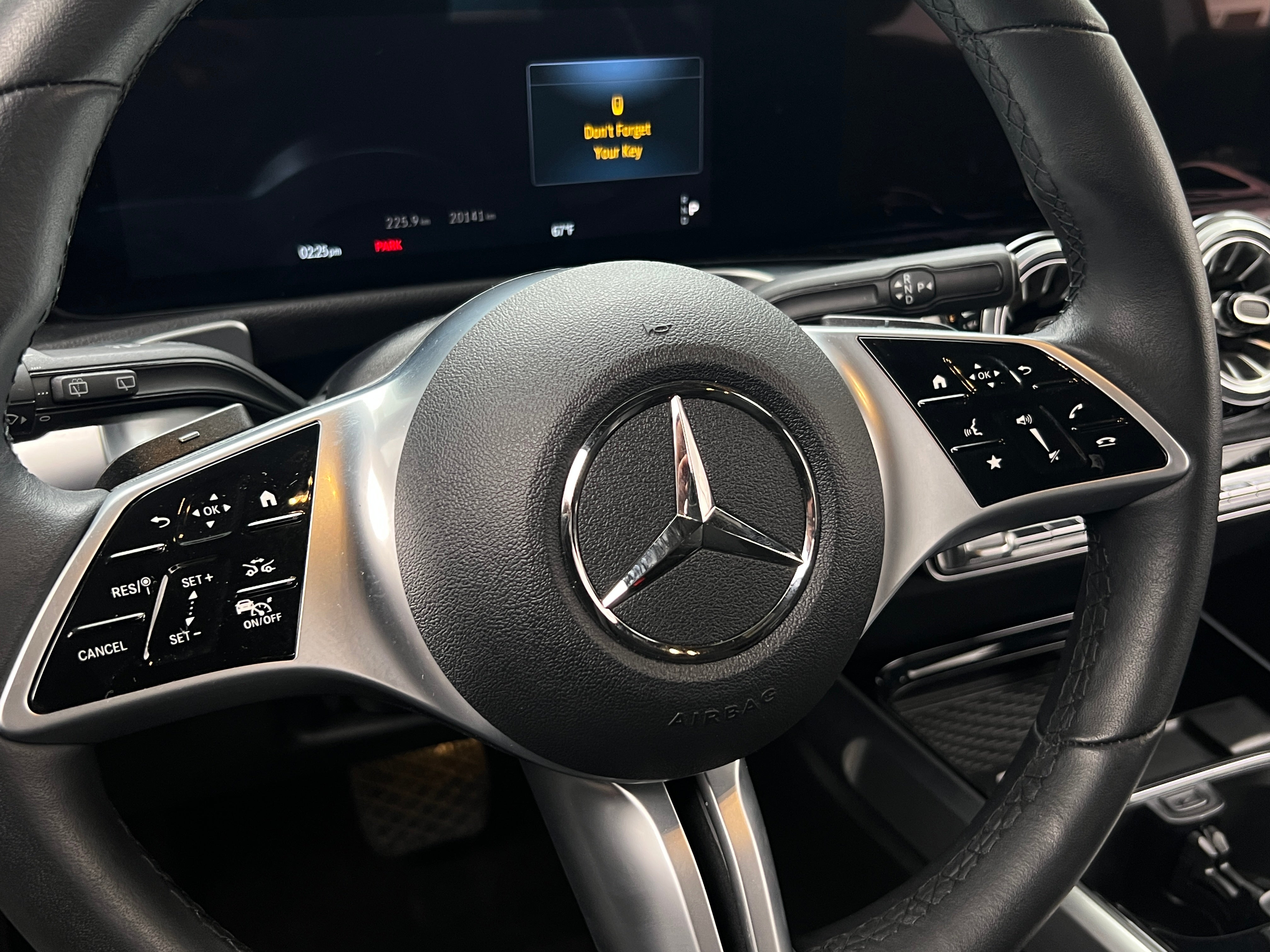 2024 Mercedes-Benz GLB 250 4