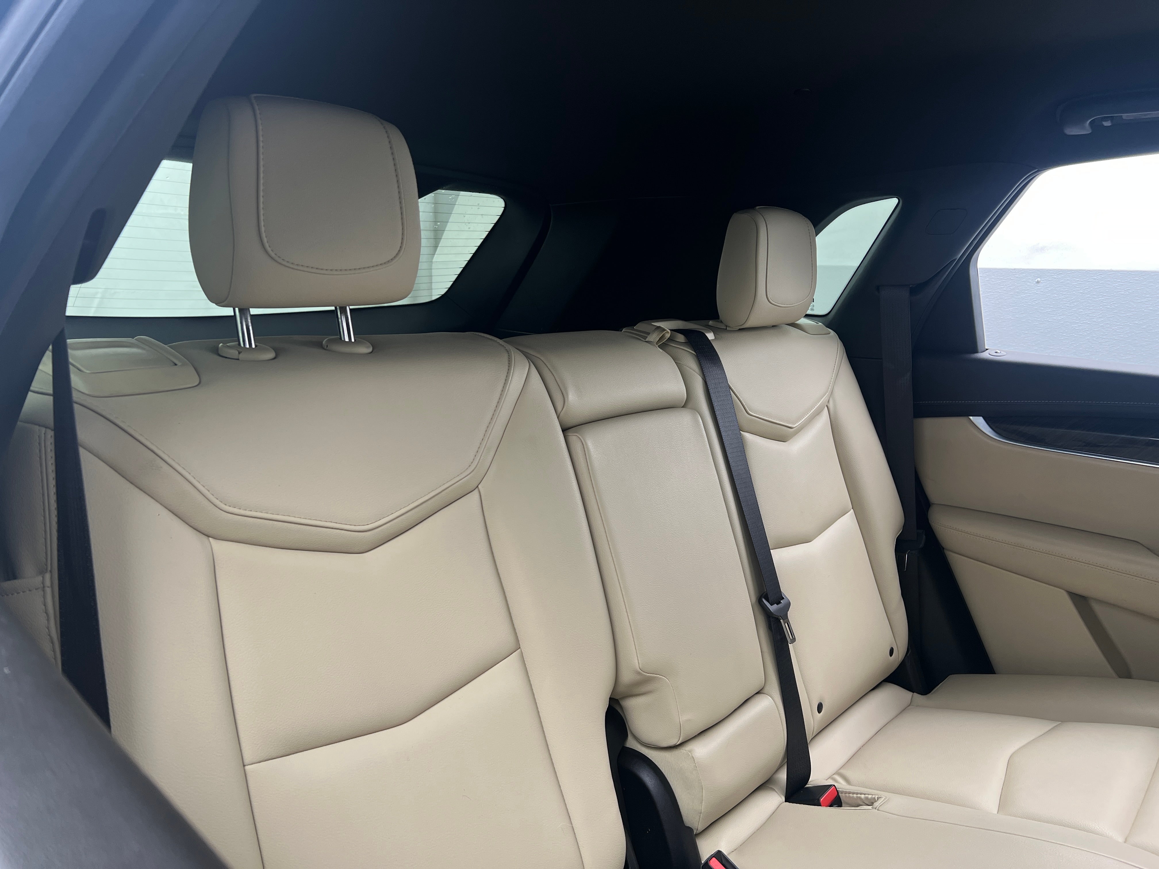 2018 Cadillac XT5 Base 5