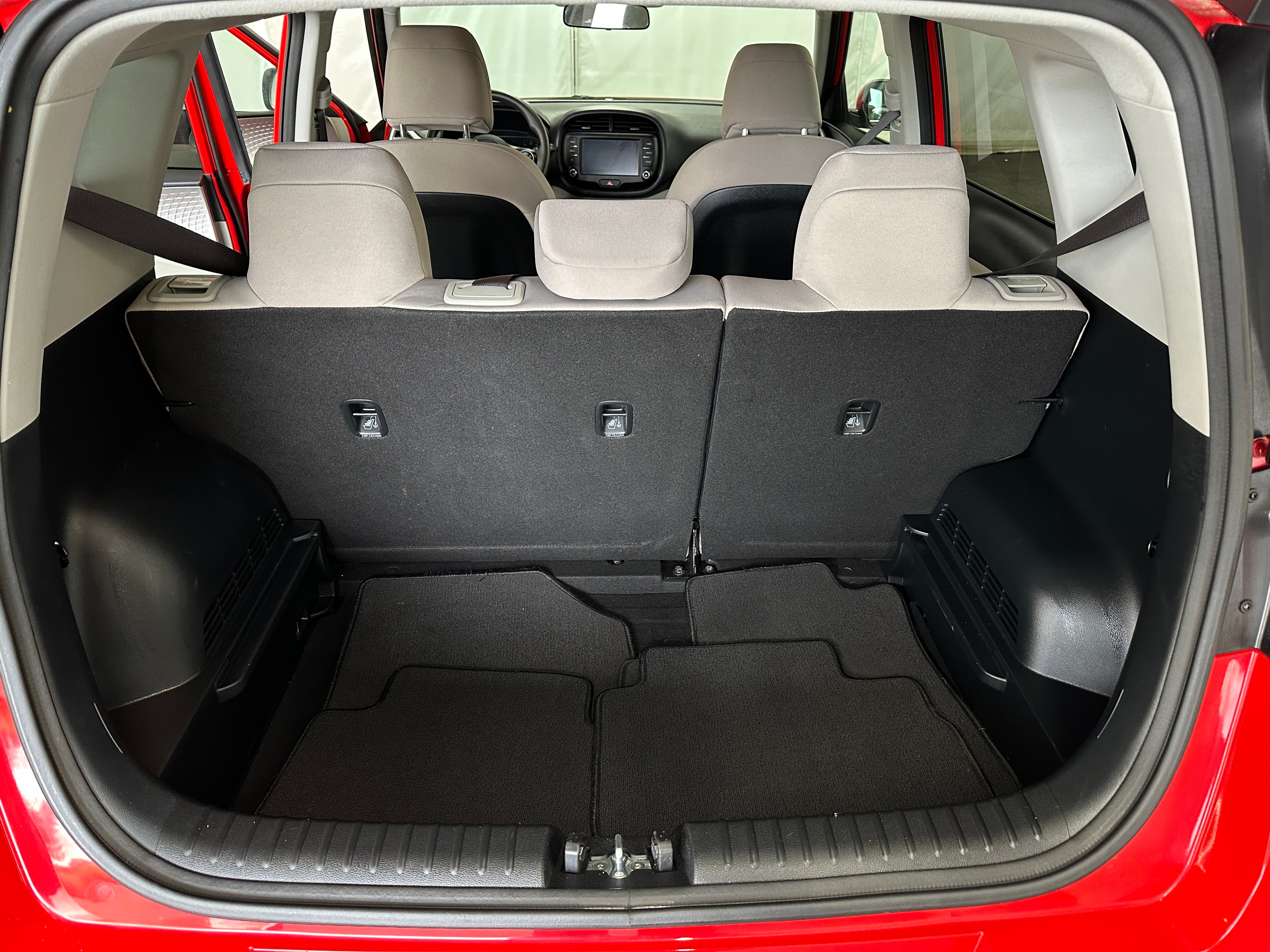 2022 Kia Soul LX 7