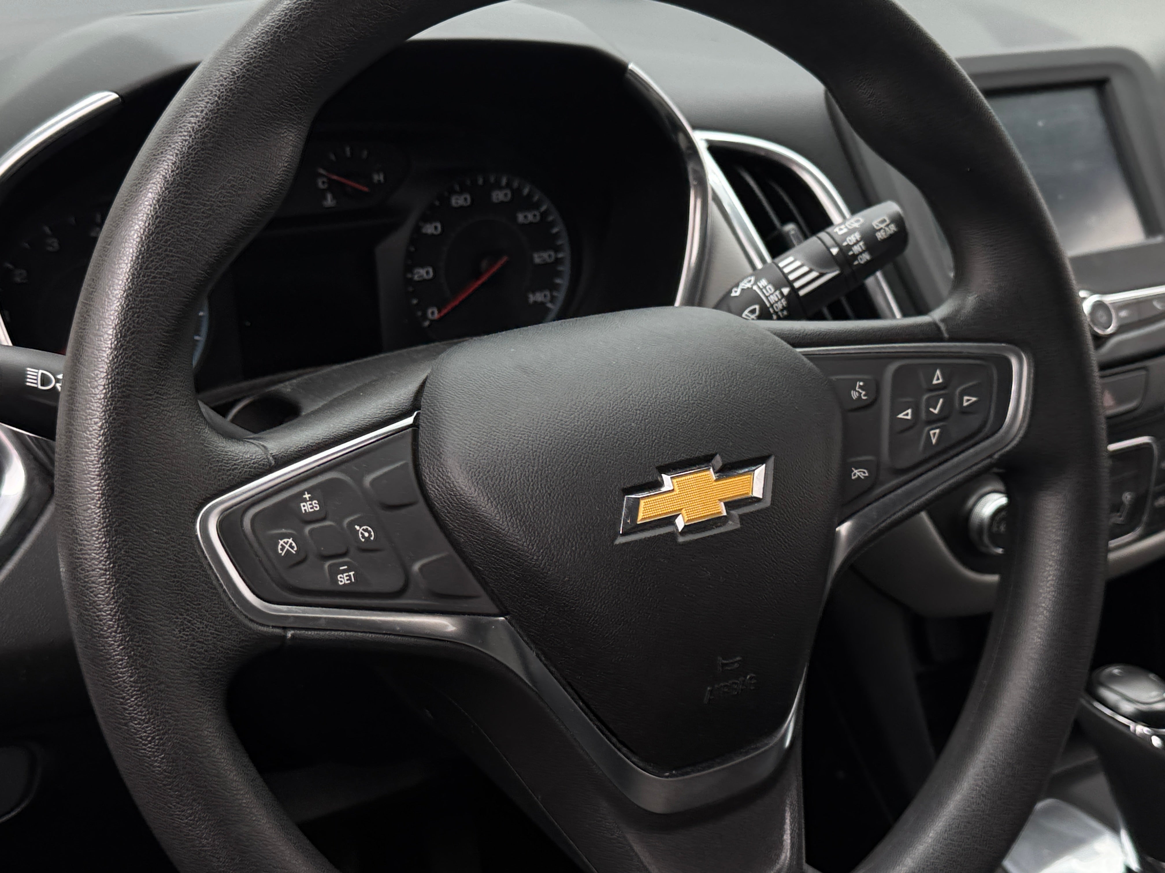 2018 Chevrolet Equinox LS 5