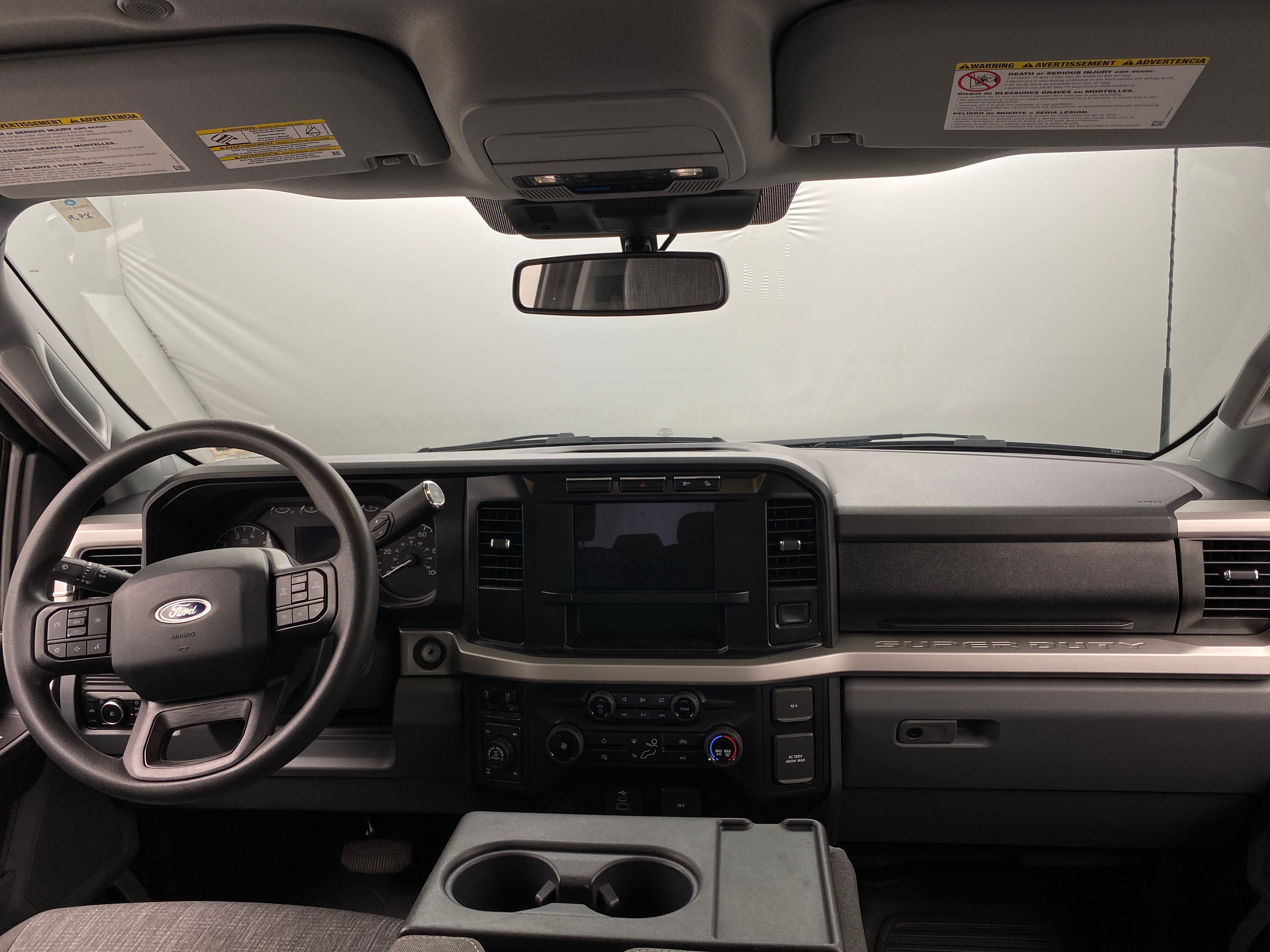 2023 Ford Econoline E-250 3