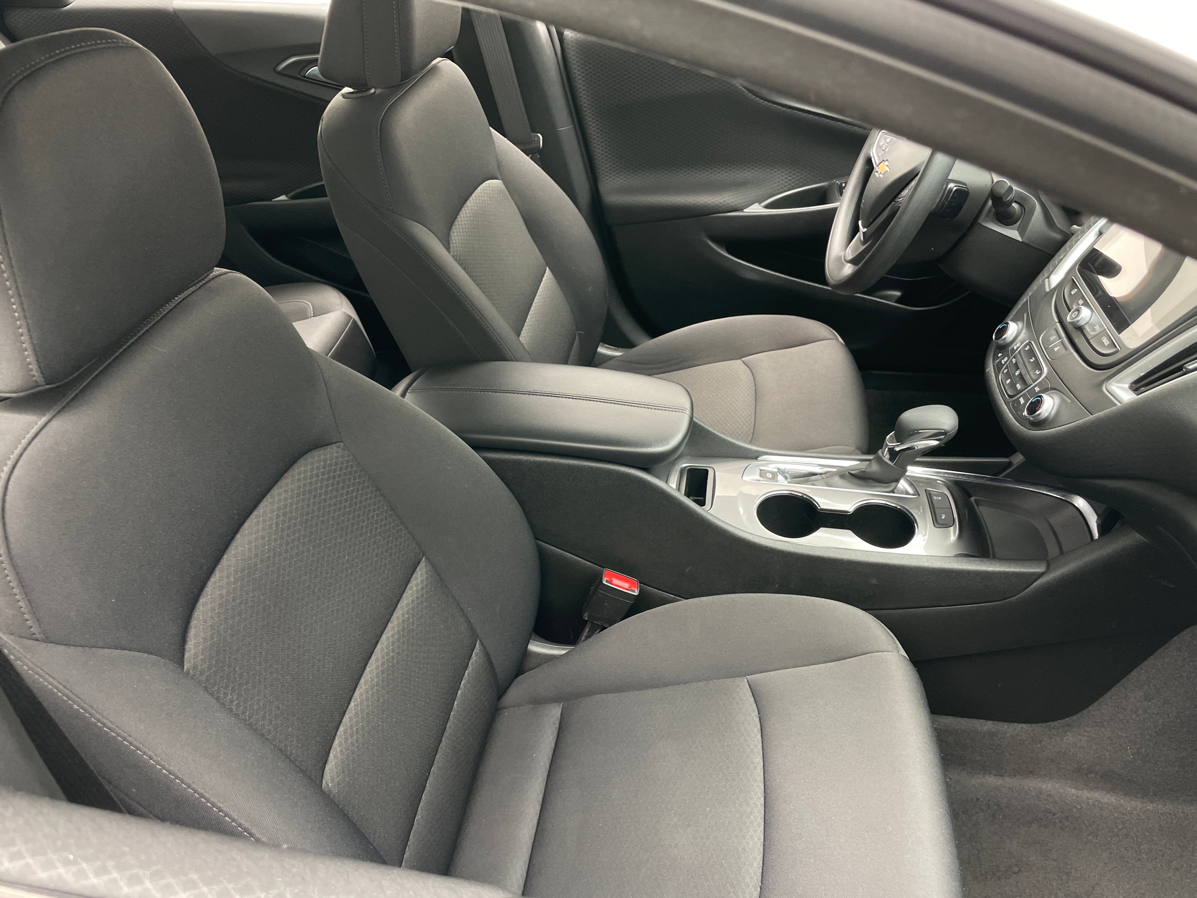 2024 Chevrolet Malibu LT 2