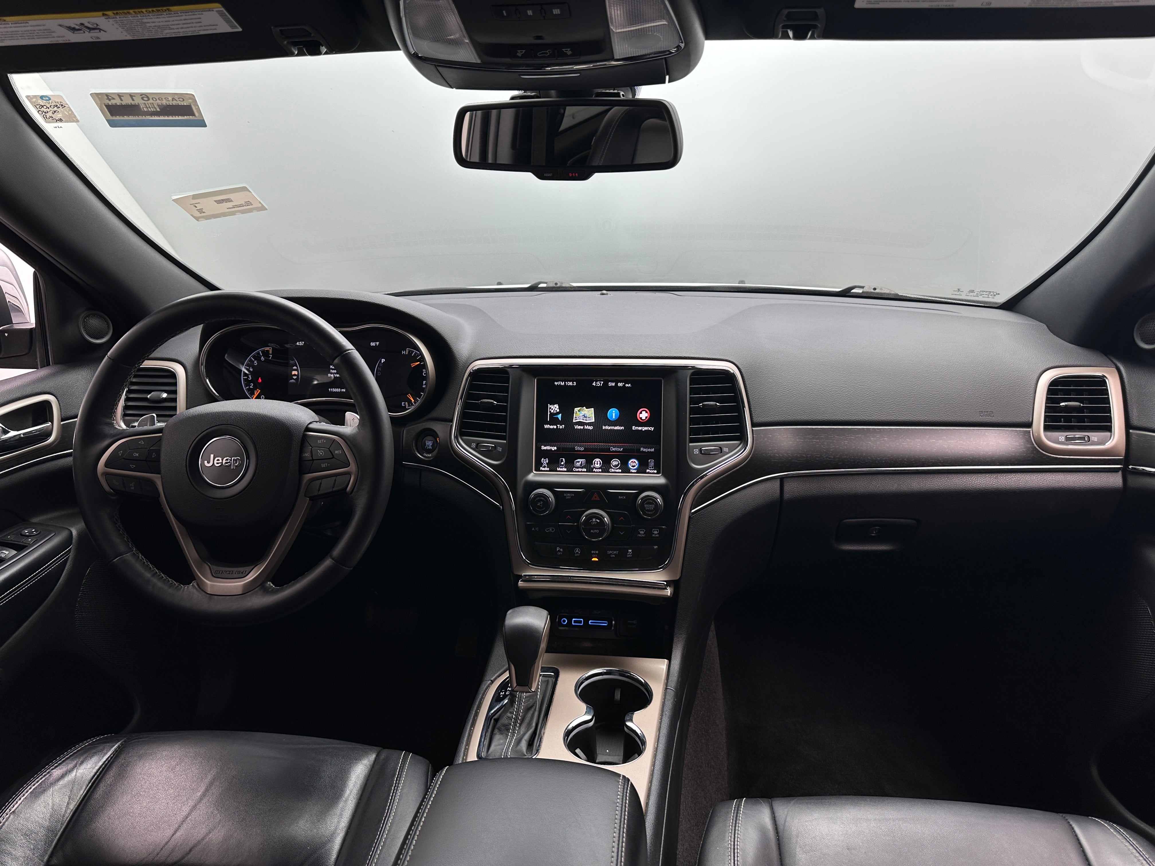 2016 Jeep Grand Cherokee Limited Edition 2