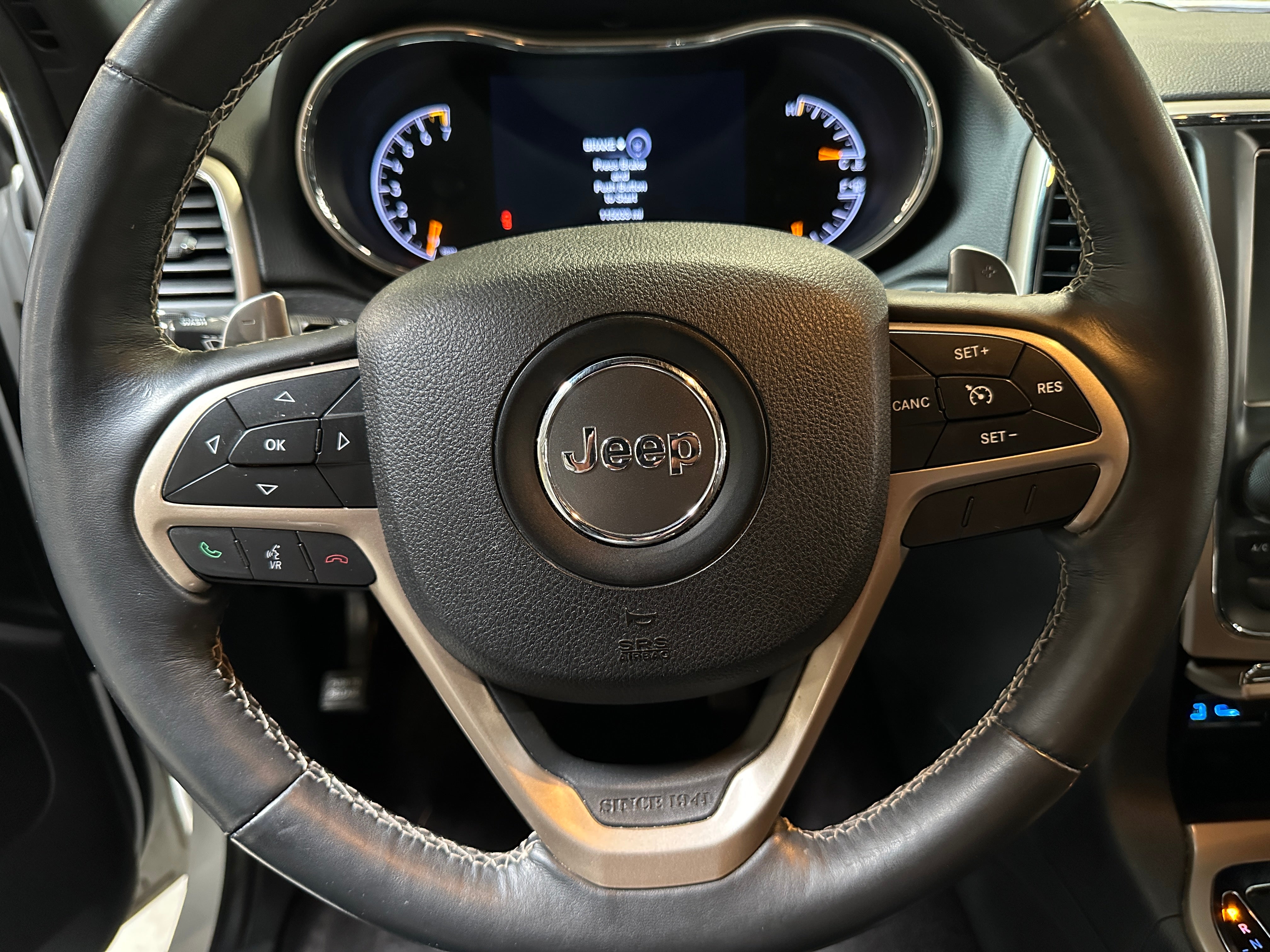 2016 Jeep Grand Cherokee Limited Edition 4