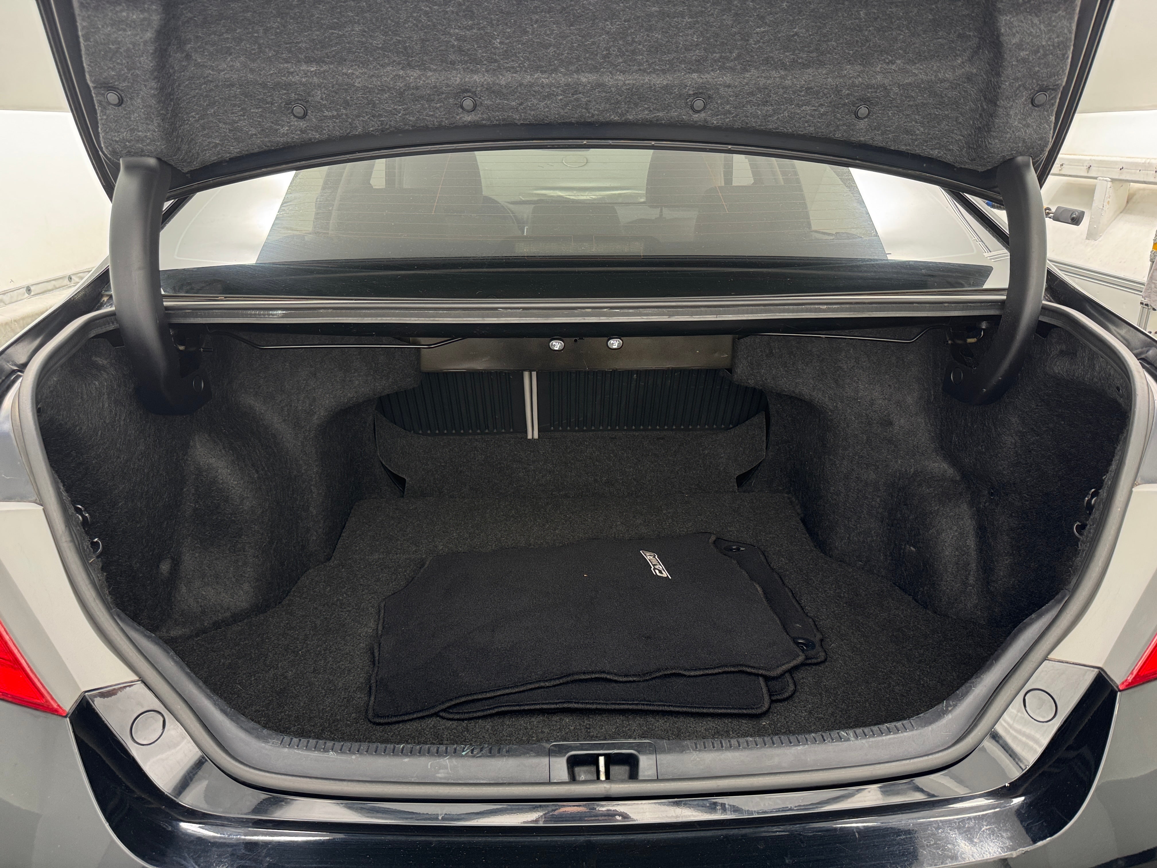 2015 Toyota Camry LE 7