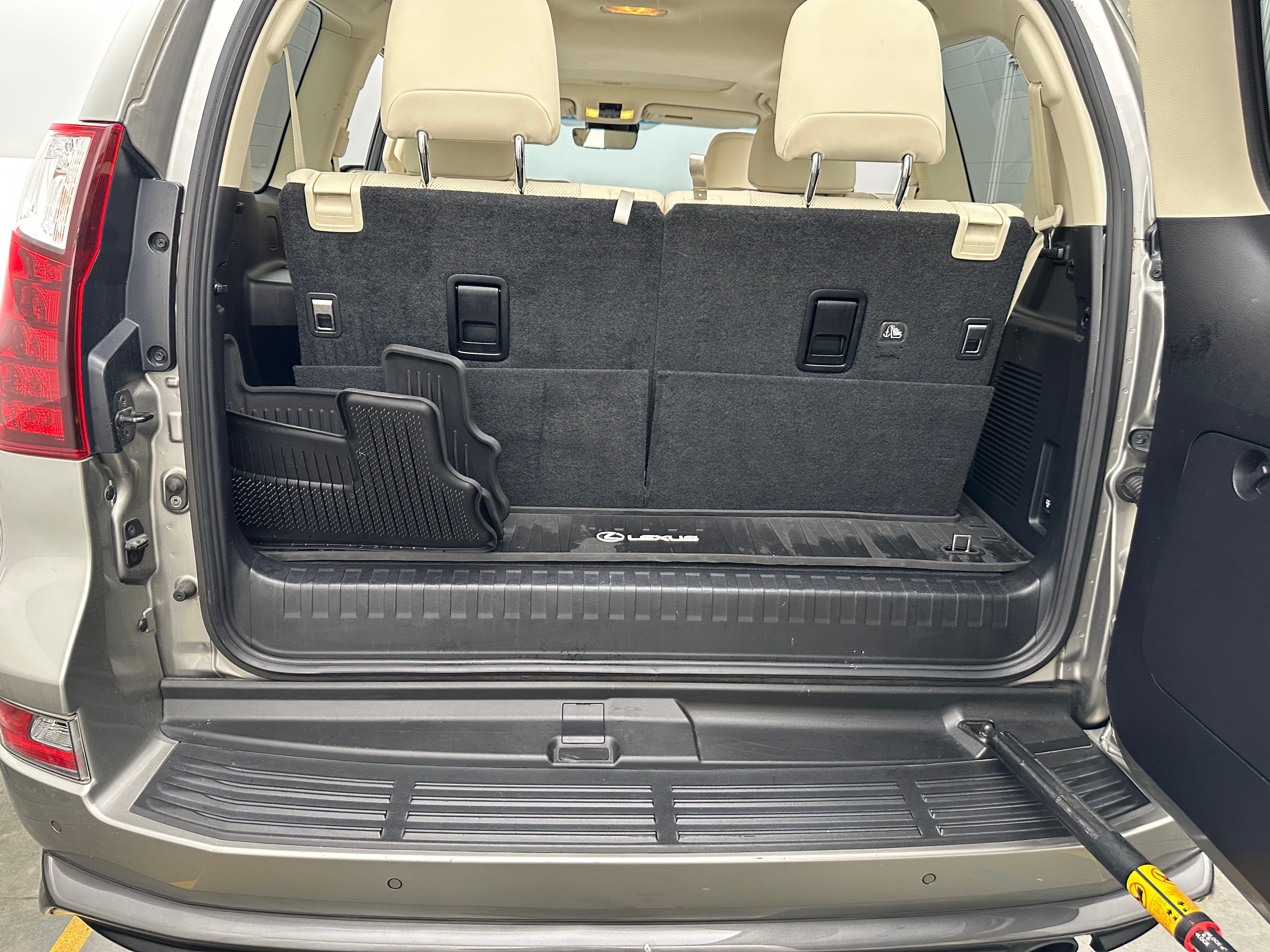 2020 Lexus GX 460 7