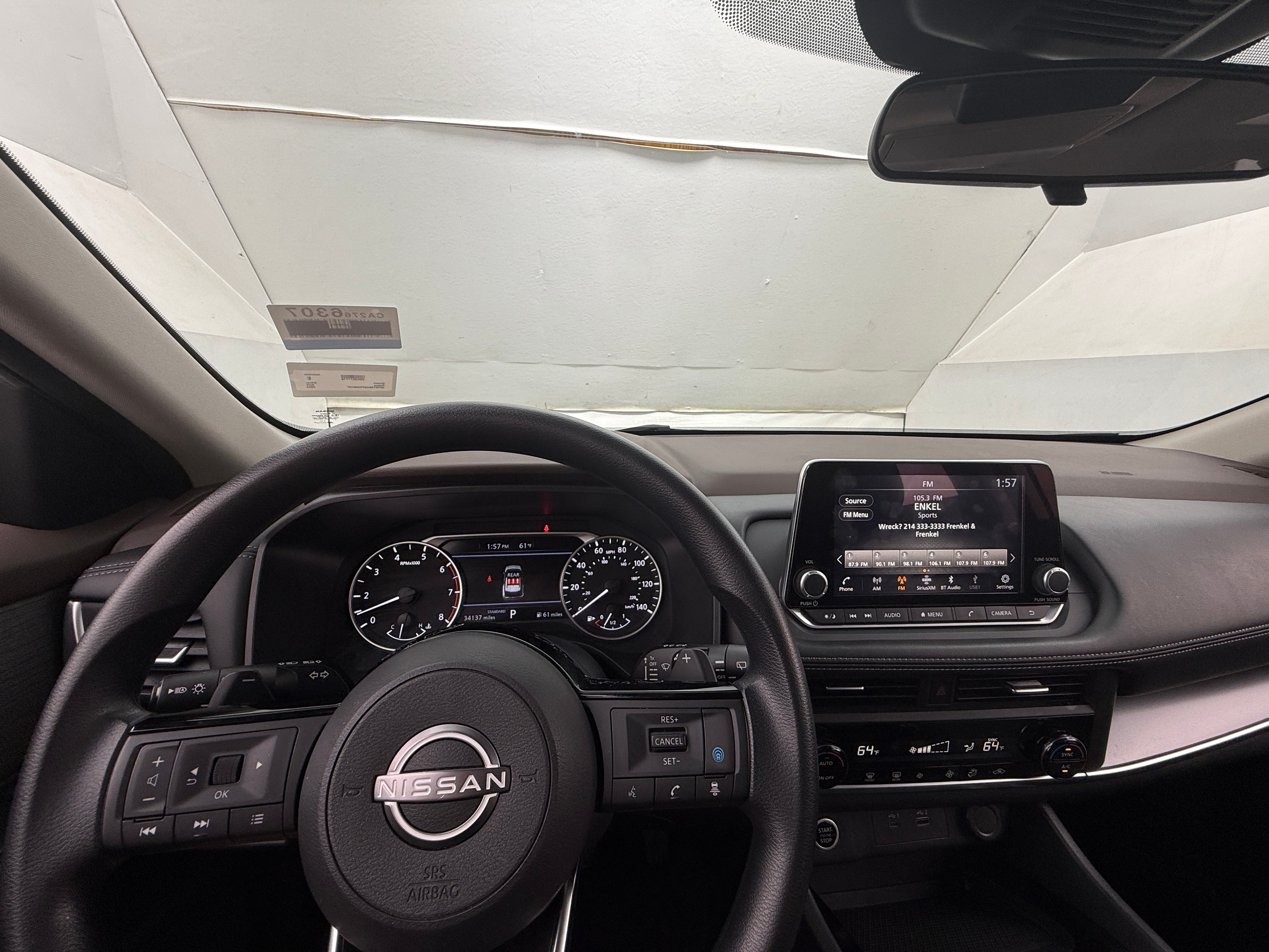 2023 Nissan Rogue SV 3