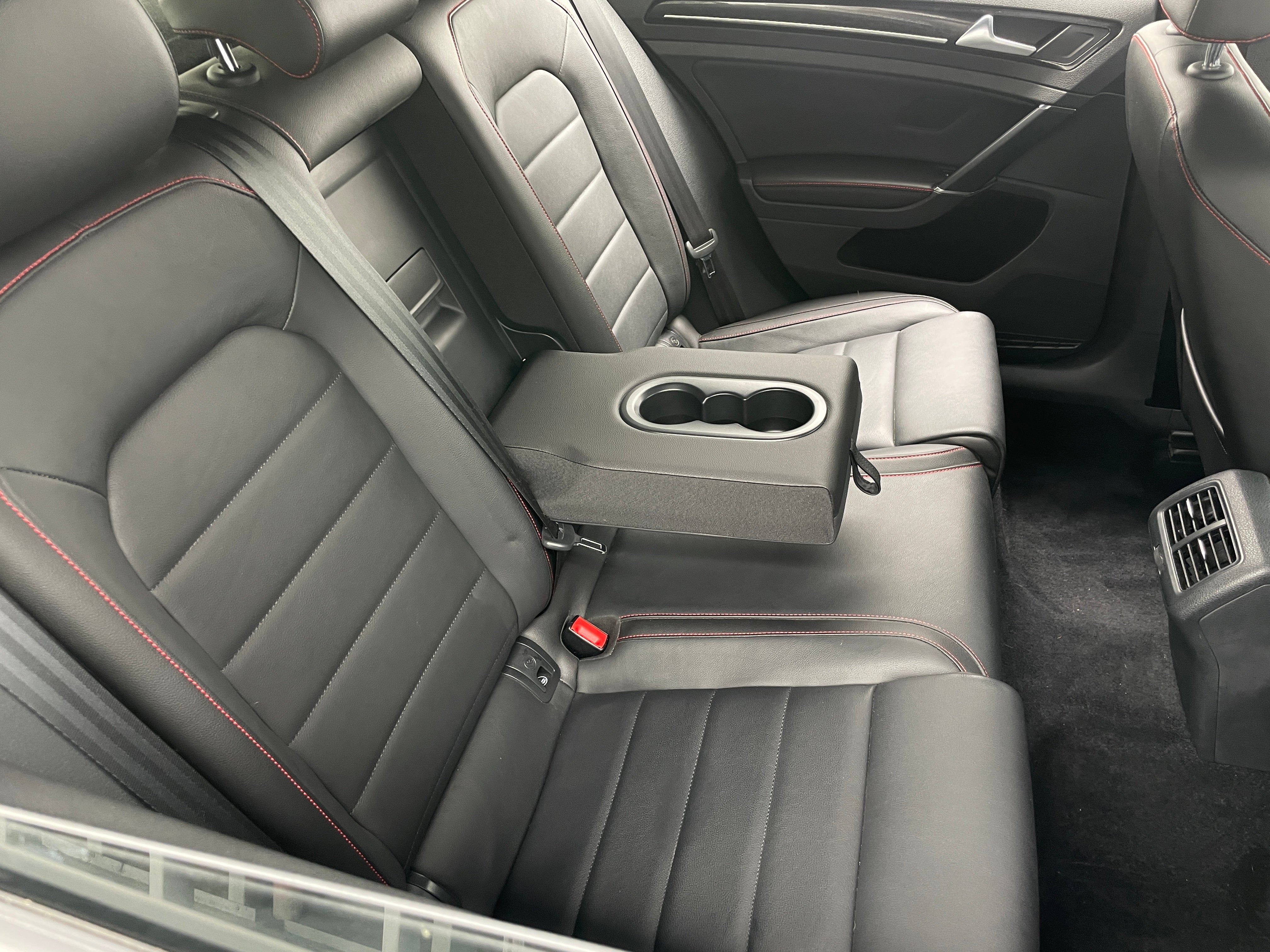 2017 Volkswagen Golf GTI SE 6