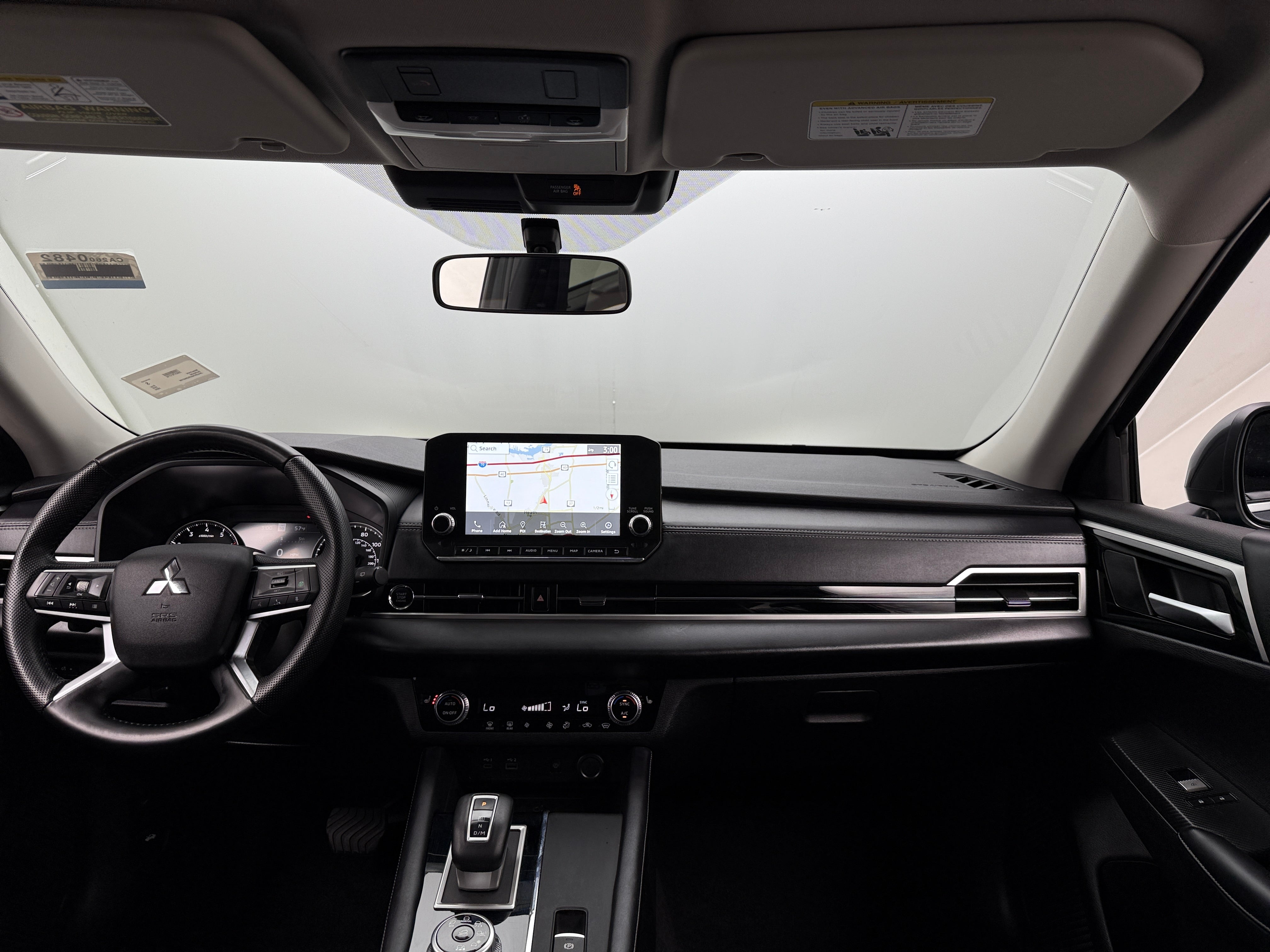 2024 Mitsubishi Outlander SE 2