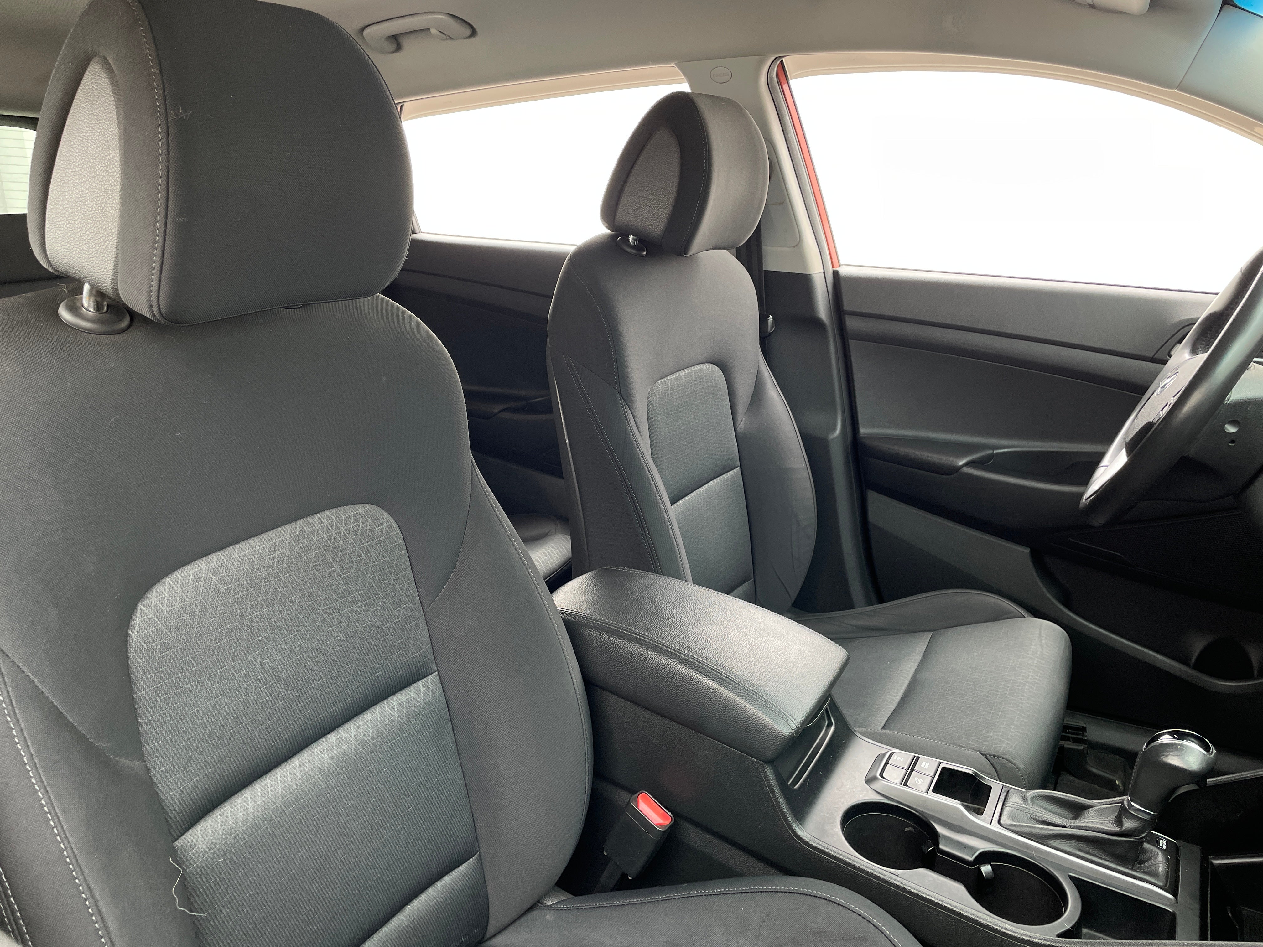 2016 Hyundai Tucson Sport 2