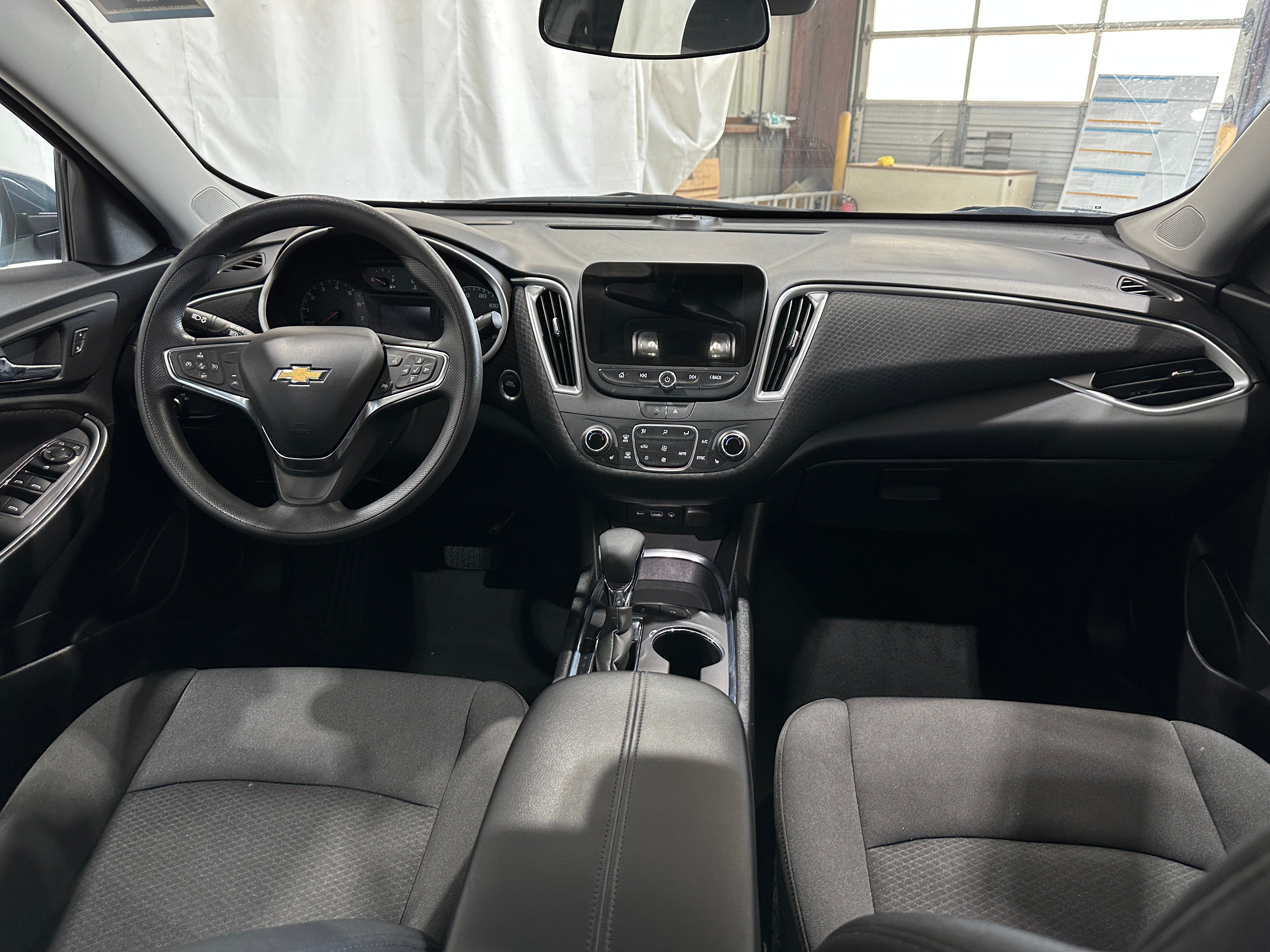 2024 Chevrolet Malibu LT 3
