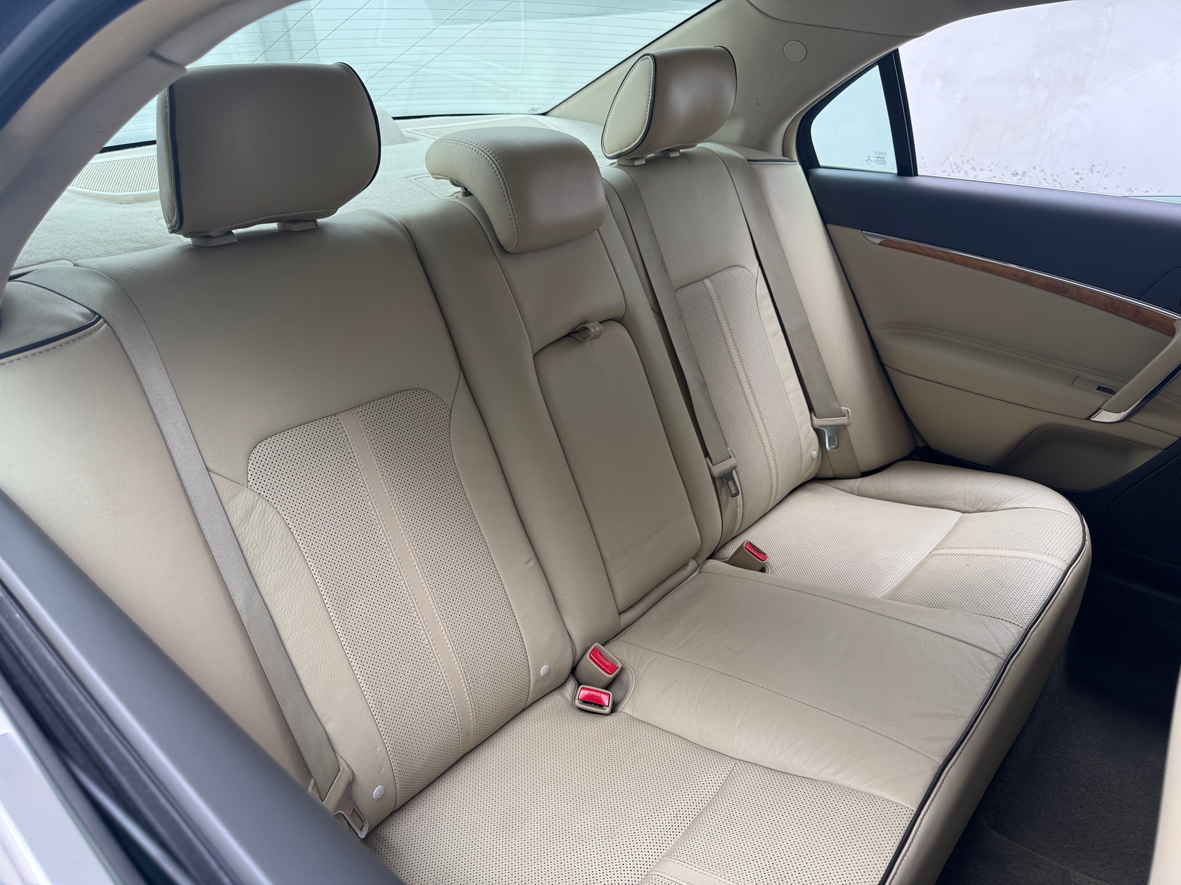 2012 Lincoln MKZ Base 5
