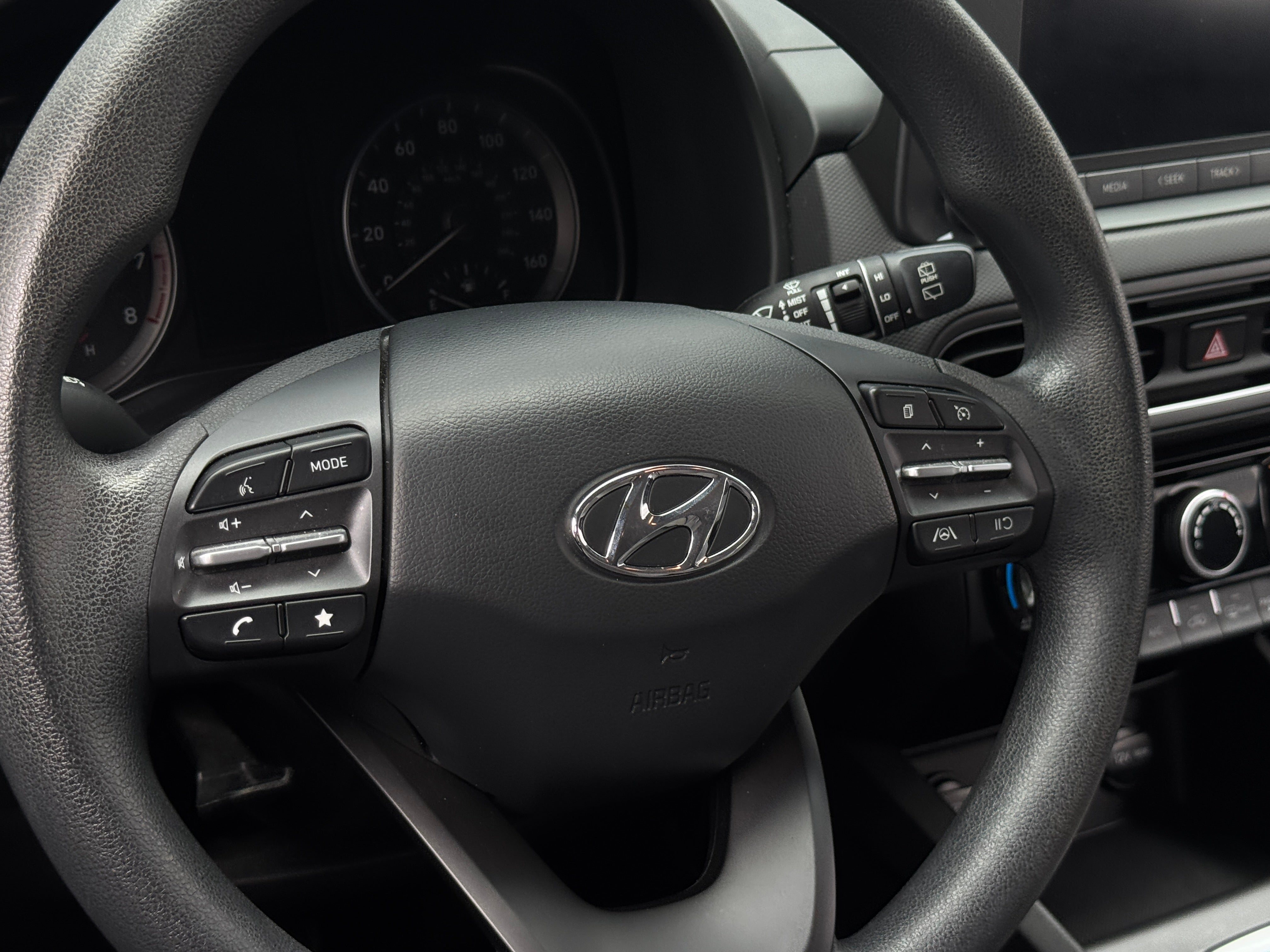 2022 Hyundai Kona SE 5