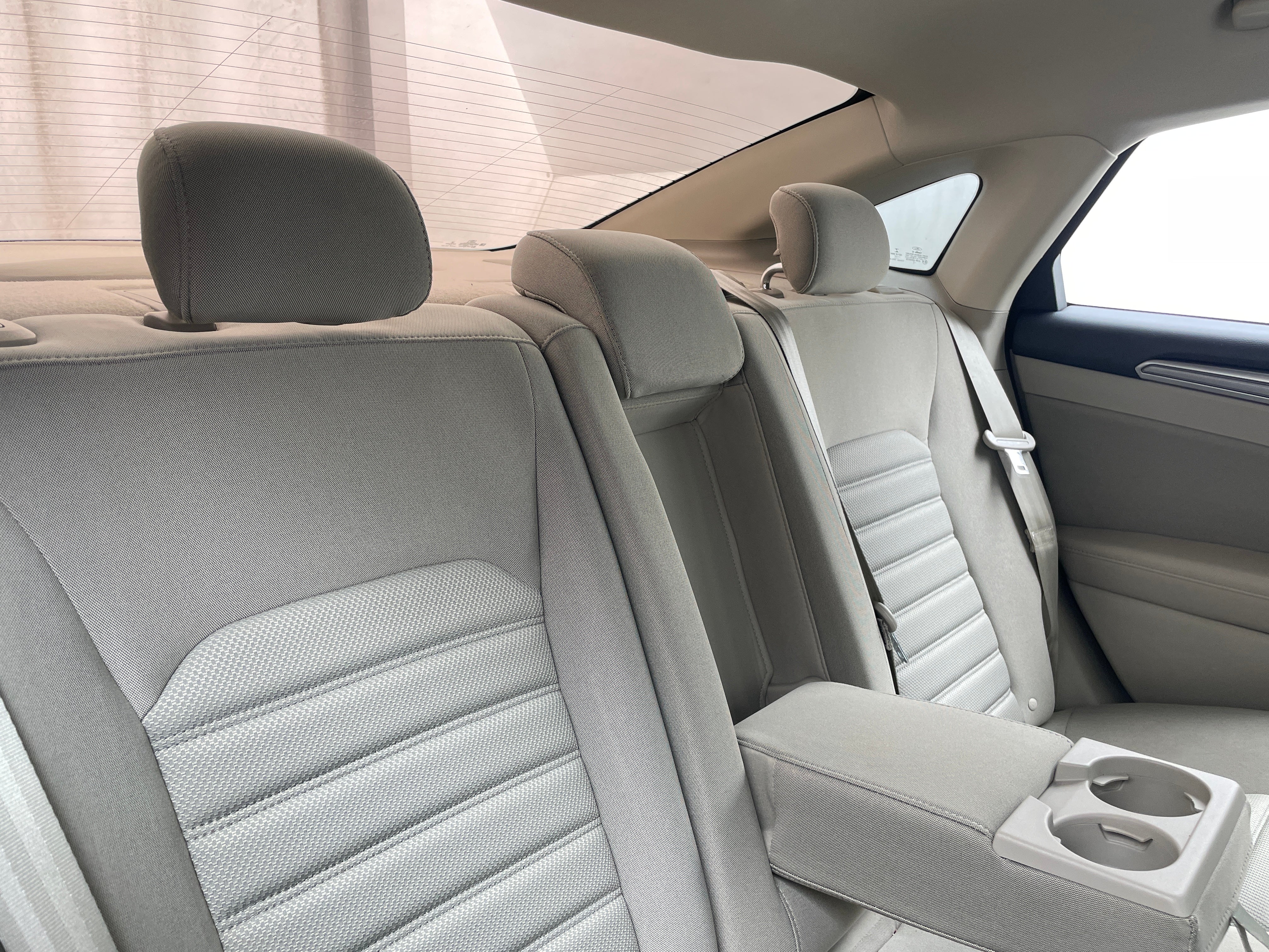 2017 Ford Fusion SE 6