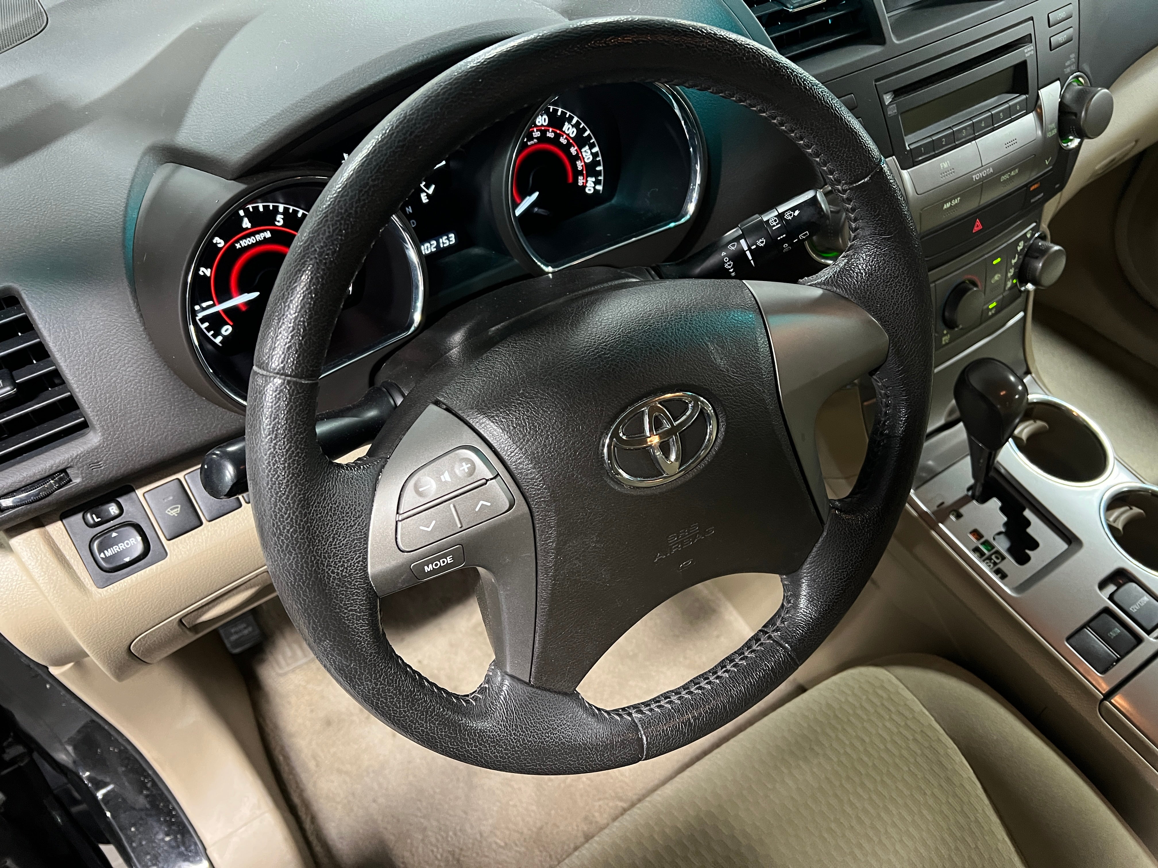 2010 Toyota Highlander Base 5