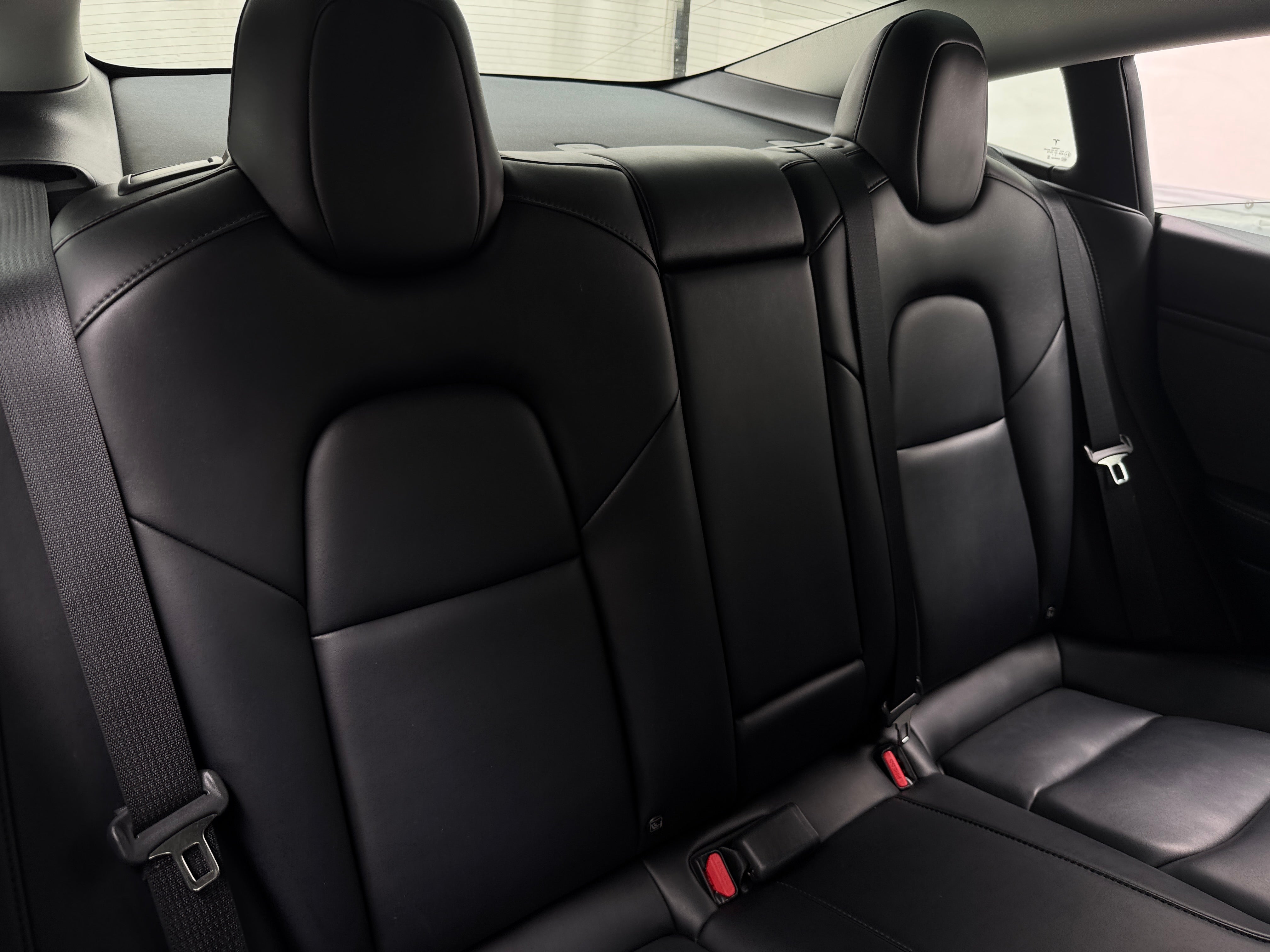 2022 Tesla Model 3 Standard Range 5
