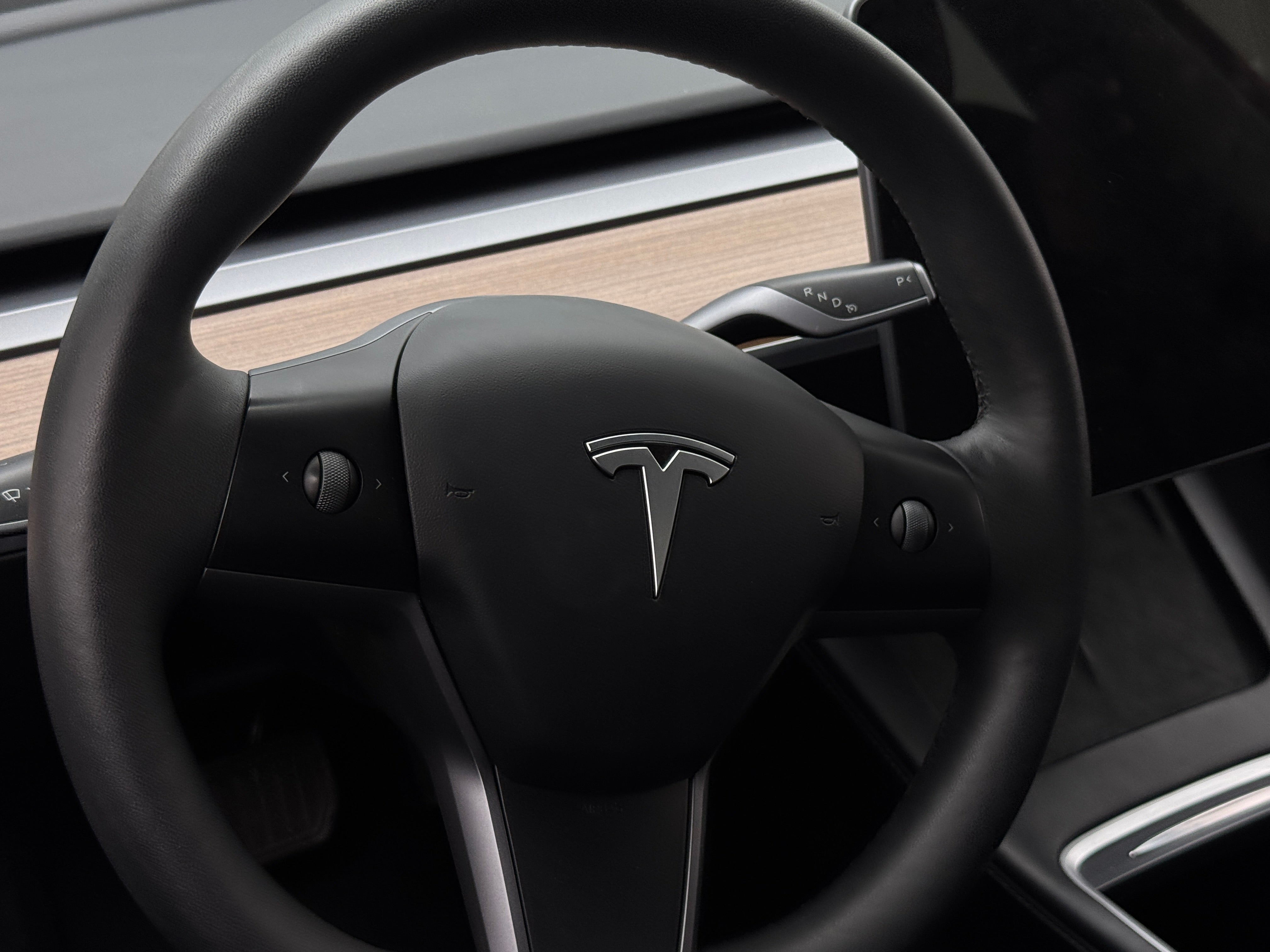 2022 Tesla Model 3 Standard Range 4