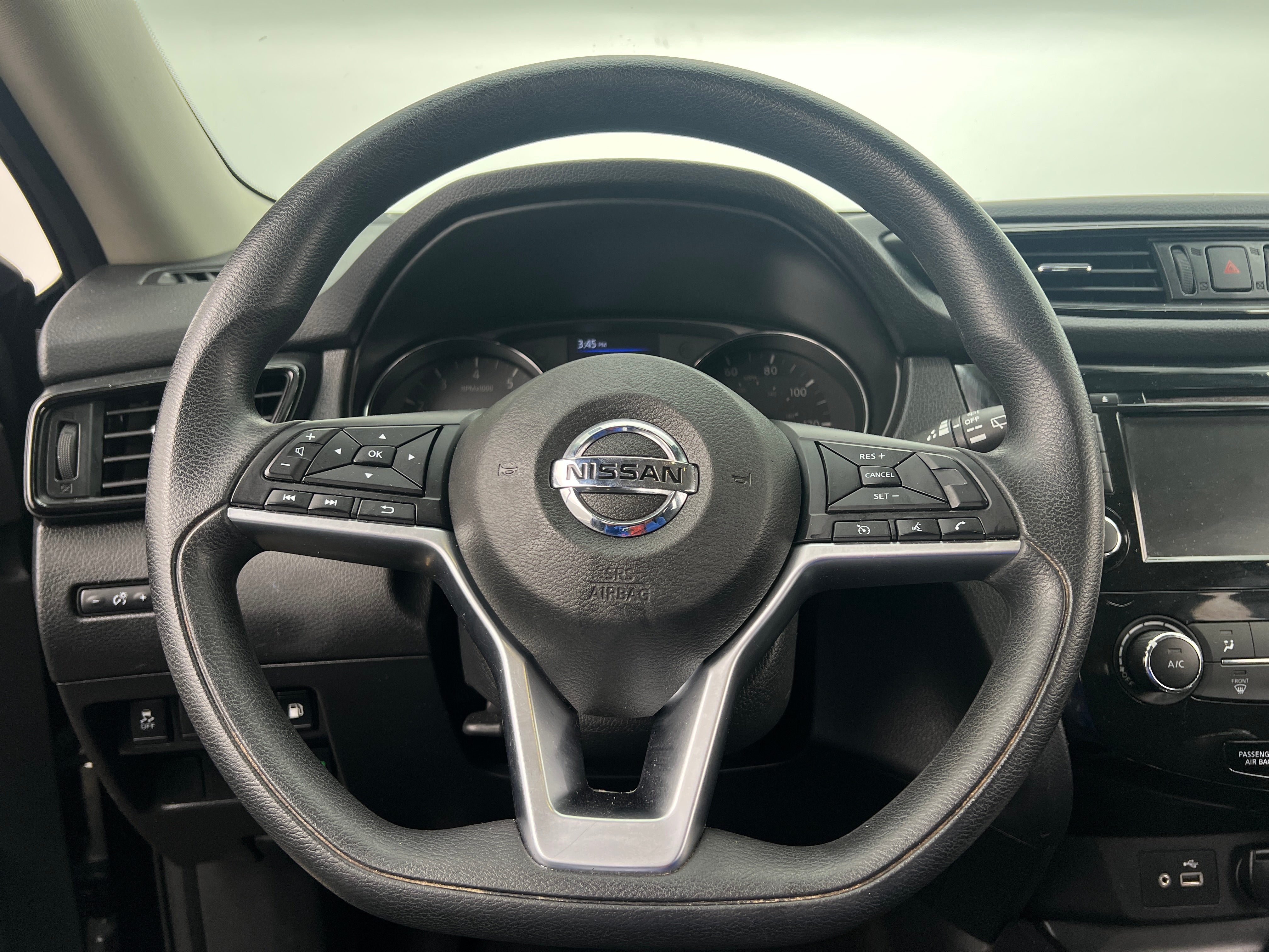 2019 Nissan Rogue S 5