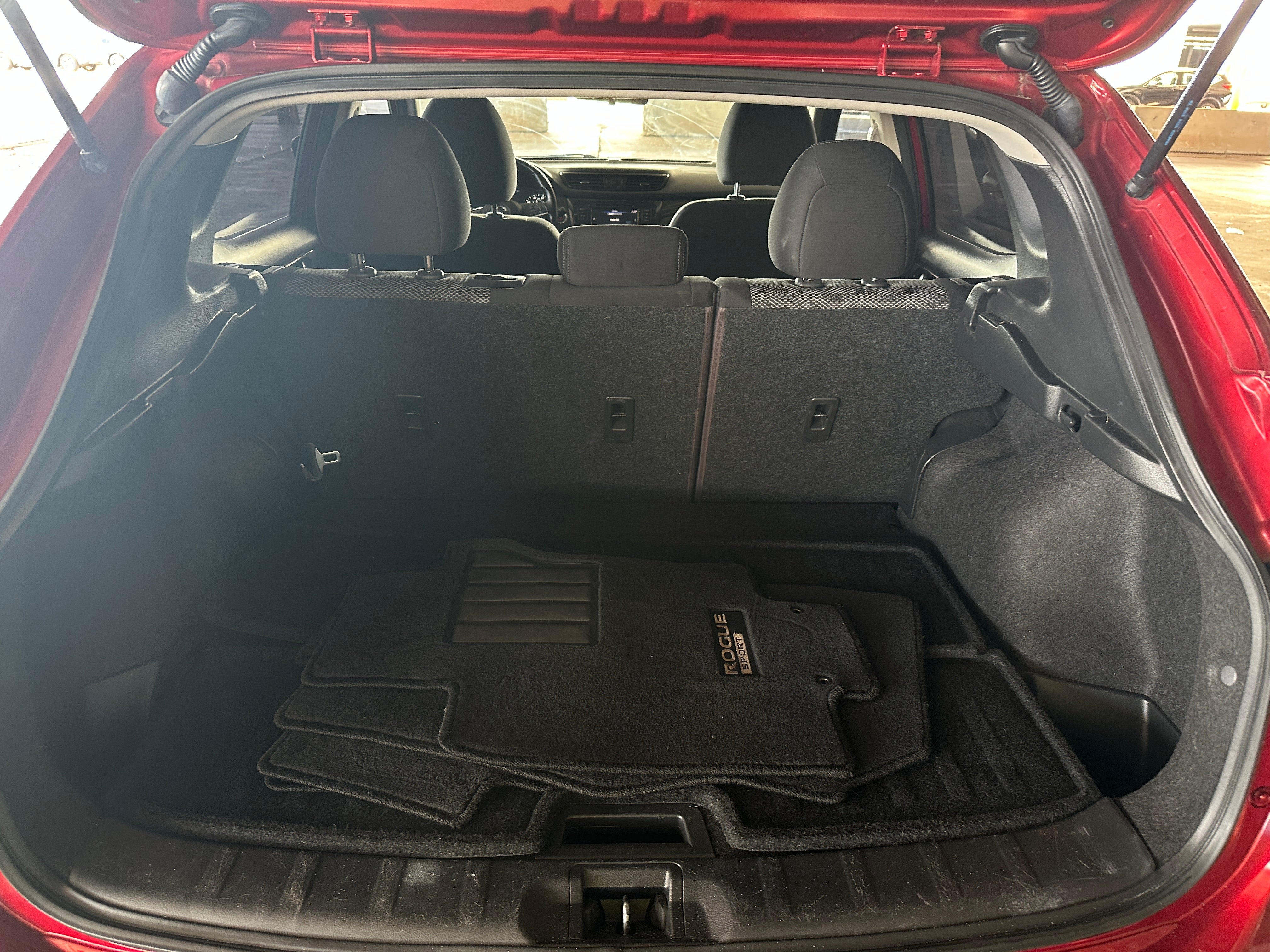 2020 Nissan Rogue Sport SV 7